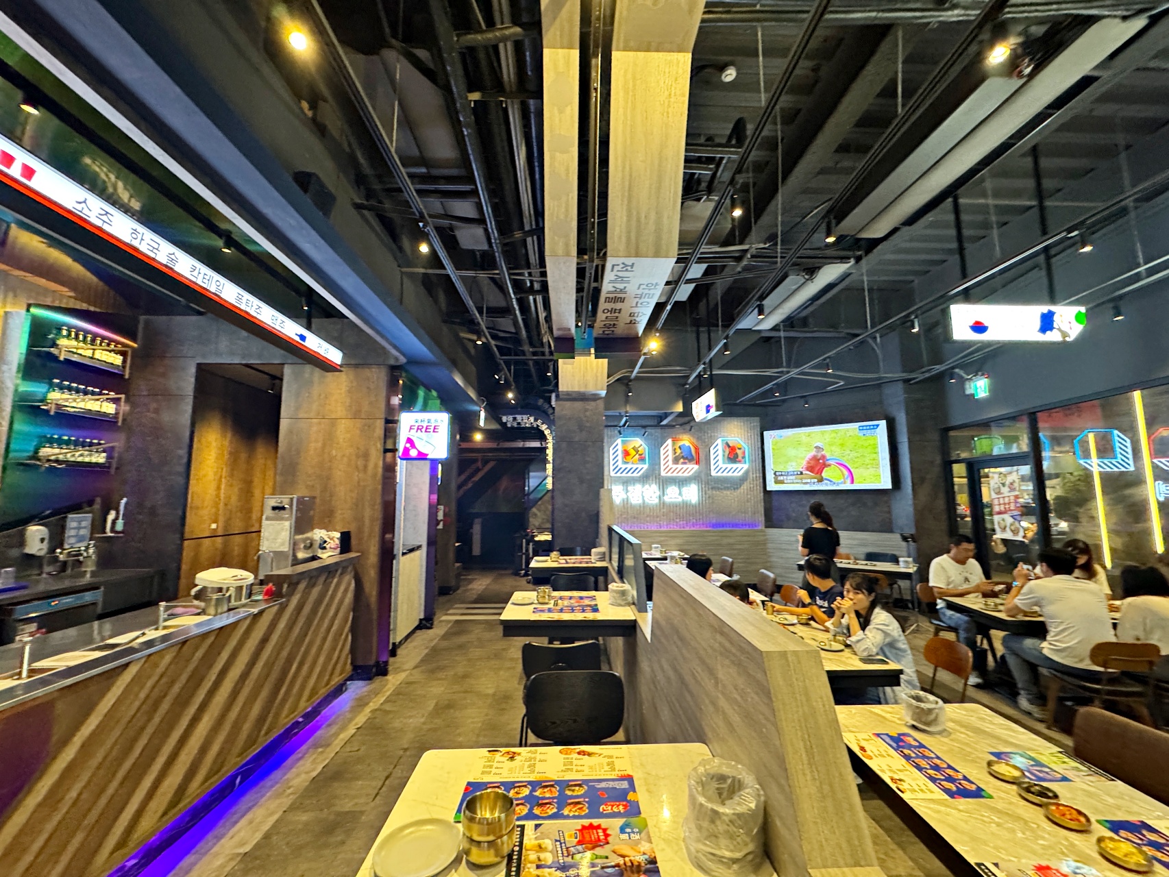 王品集團『初瓦 韓式料理』CP值又更高了！雙人套餐$998可以吃超飽 @高雄美食底對