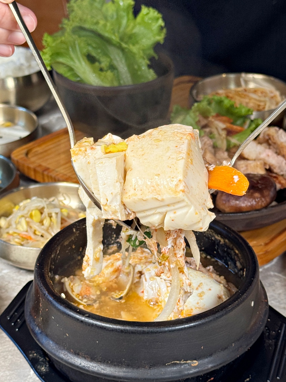 王品集團『初瓦 韓式料理』CP值又更高了！雙人套餐$998可以吃超飽 @高雄美食底對