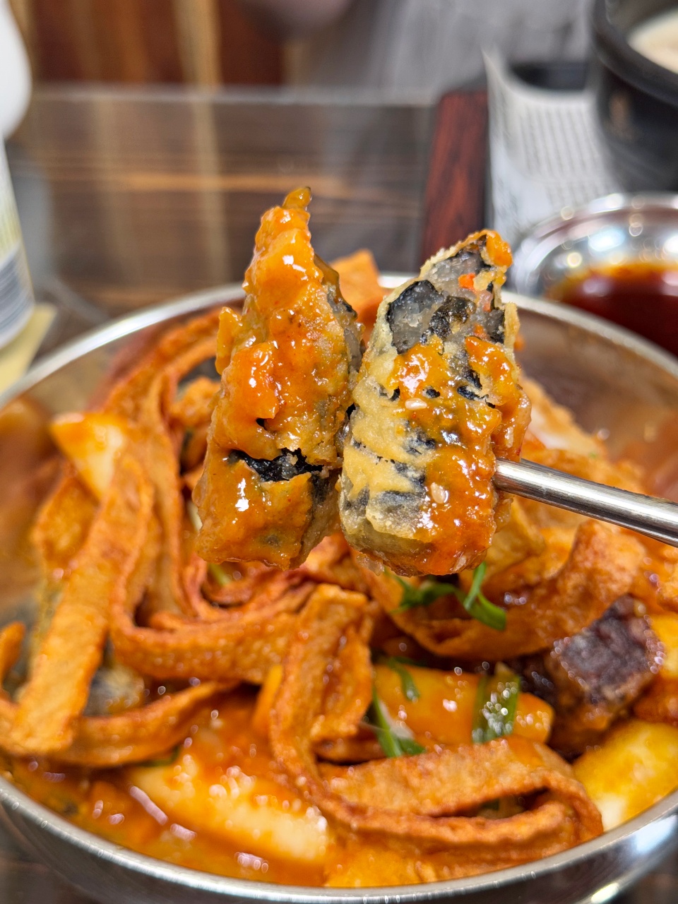 （有菜單）高雄豬肉湯飯『小月 釜山豬肉湯飯』大骨湯泡飯、辣炒年糕、韓食小吃美食推薦 @高雄美食底對