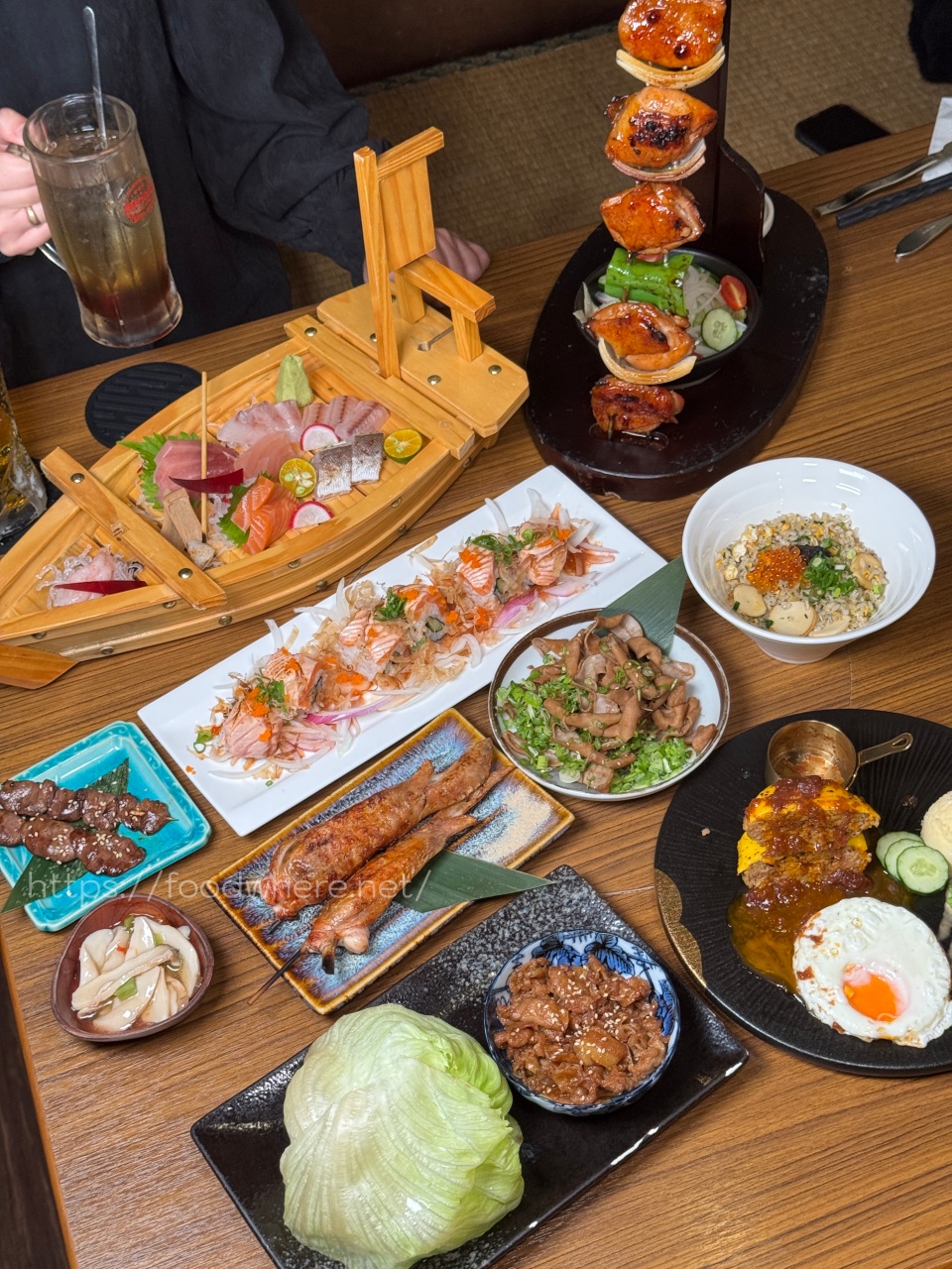 高雄串燒居酒屋推薦『金鶴串場』手打漢堡排必吃！日料、串燒類都好吃 @高雄美食底對