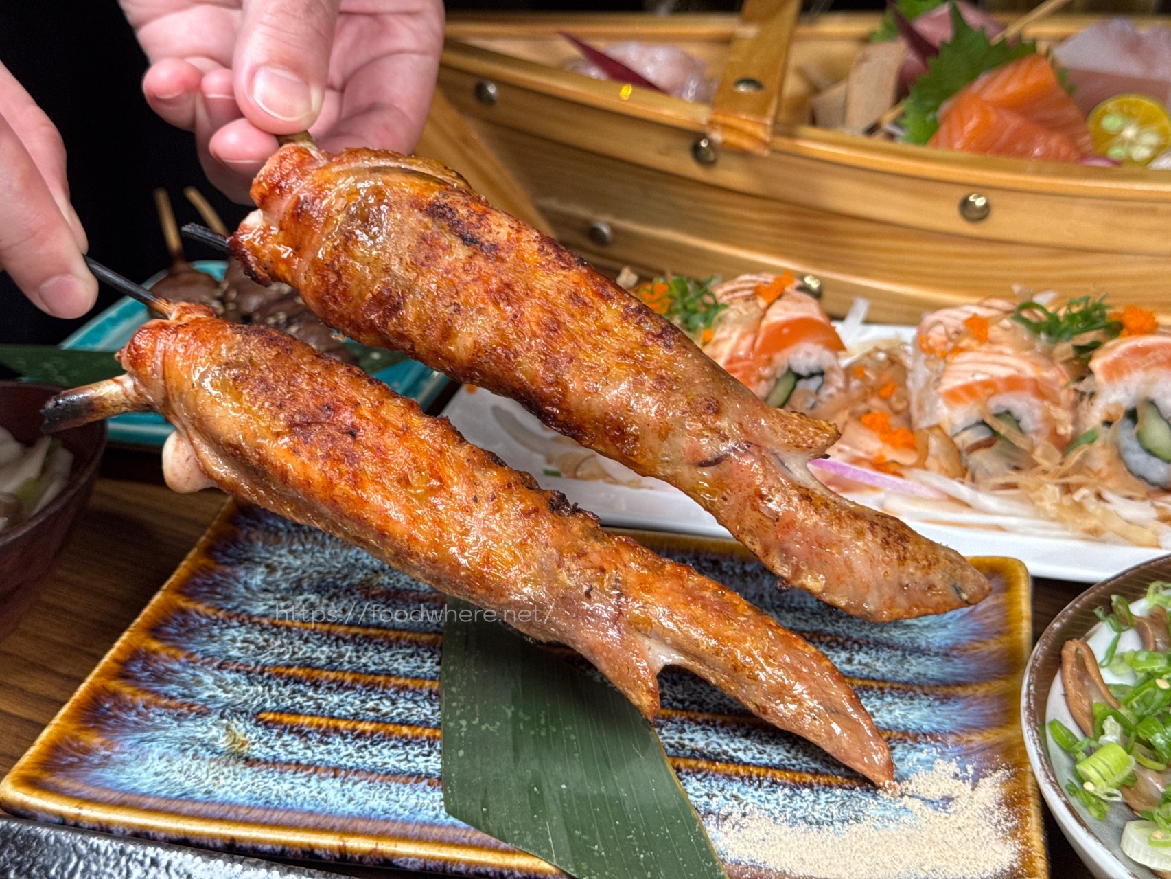 高雄串燒居酒屋推薦『金鶴串場』手打漢堡排必吃！日料、串燒類都好吃 @高雄美食底對
