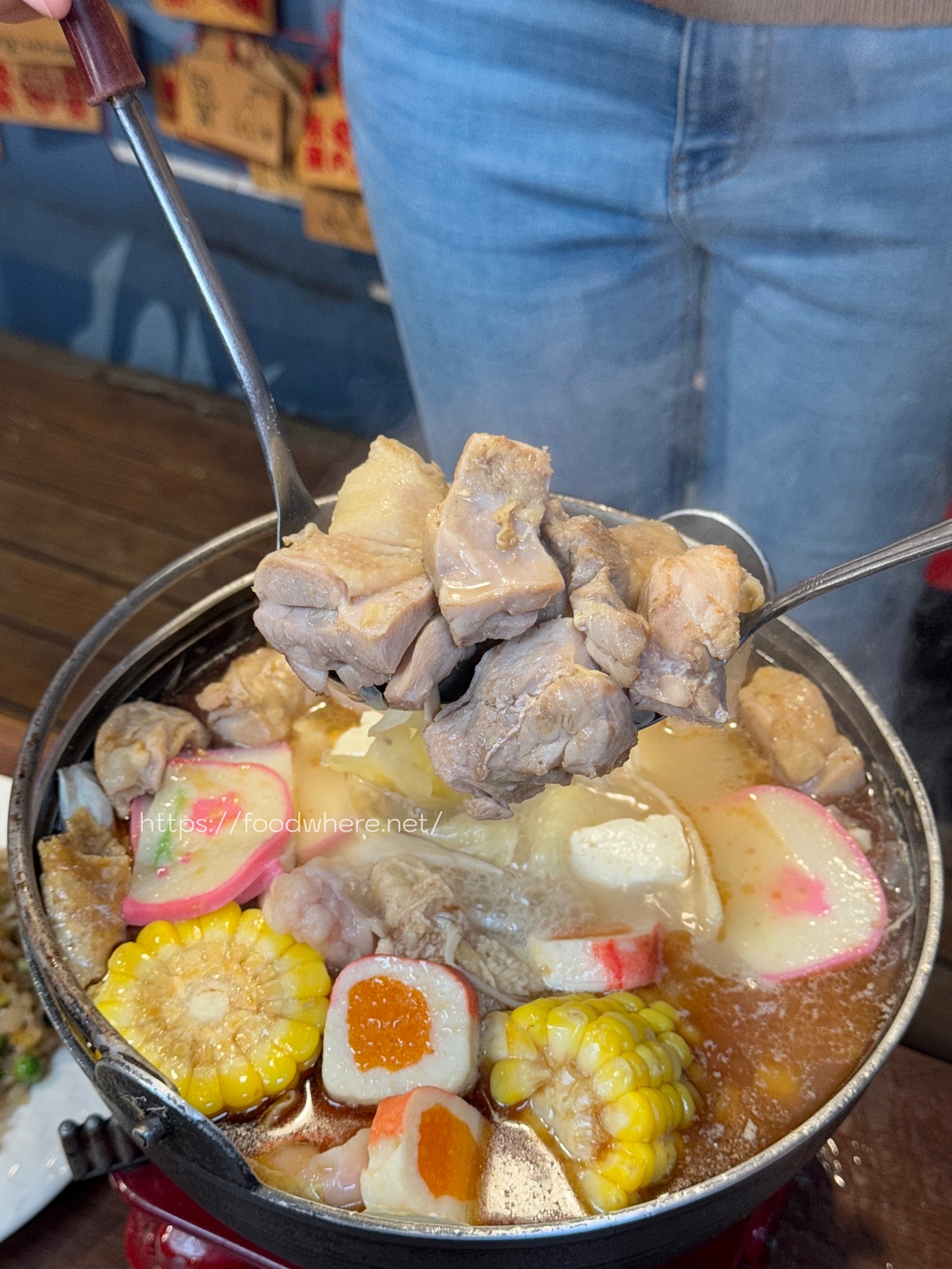 （有菜單）高雄每天都爆棚《喜樂天串燒屋》天冷還有薑母雞鍋、麻辣烤魚！平價選擇多高雄聚餐首選 @高雄美食底對