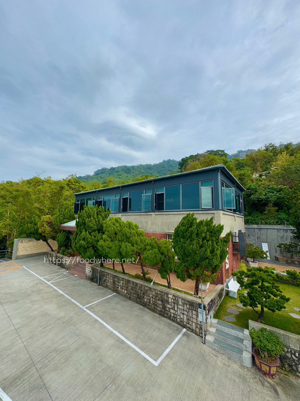 高雄柴山百萬海景餐廳《柴山一號海洋咖啡》墨魚燉飯、義大利麵、手沖咖啡必點 @高雄美食底對