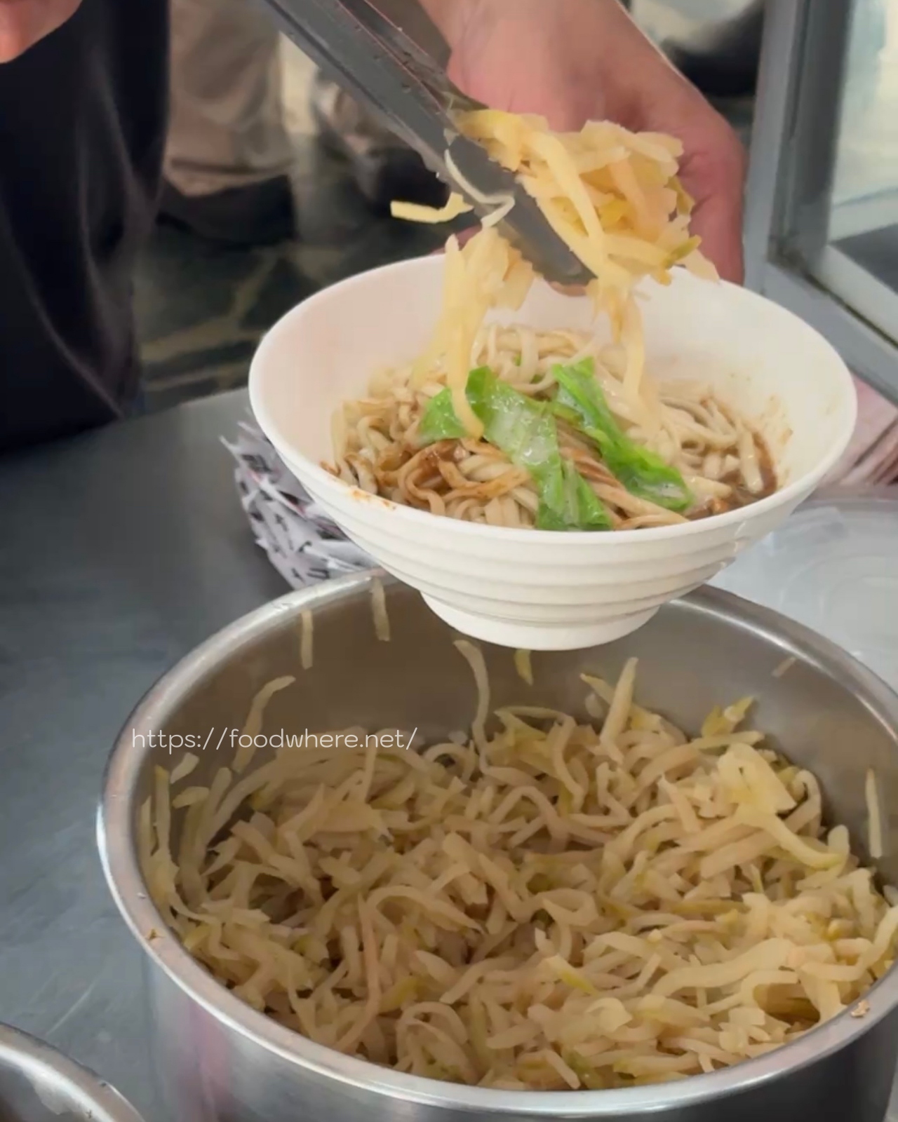 （最新價格表）高雄人氣麻醬麵《山東麻醬麵》2.0重出江湖 老員工接手傳承好味道 @高雄美食底對