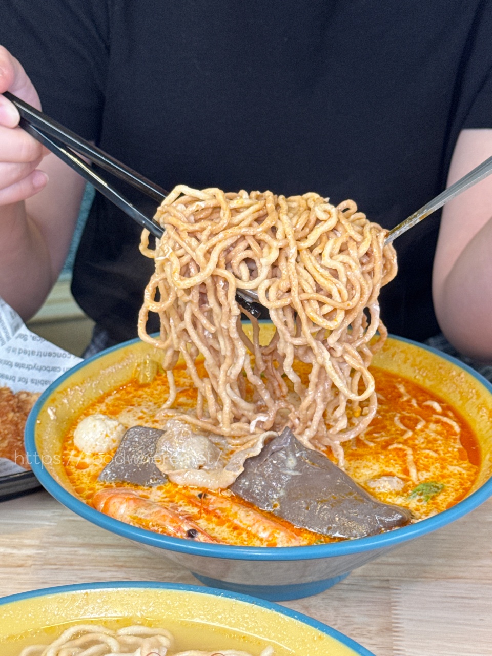 高雄必吃麻奶鍋燒『麻麻桑鍋燒麵.海產粥.咖喱飯.炸物專賣店』鍋燒系列內用外帶都可以免費加麵一次 @高雄美食底對