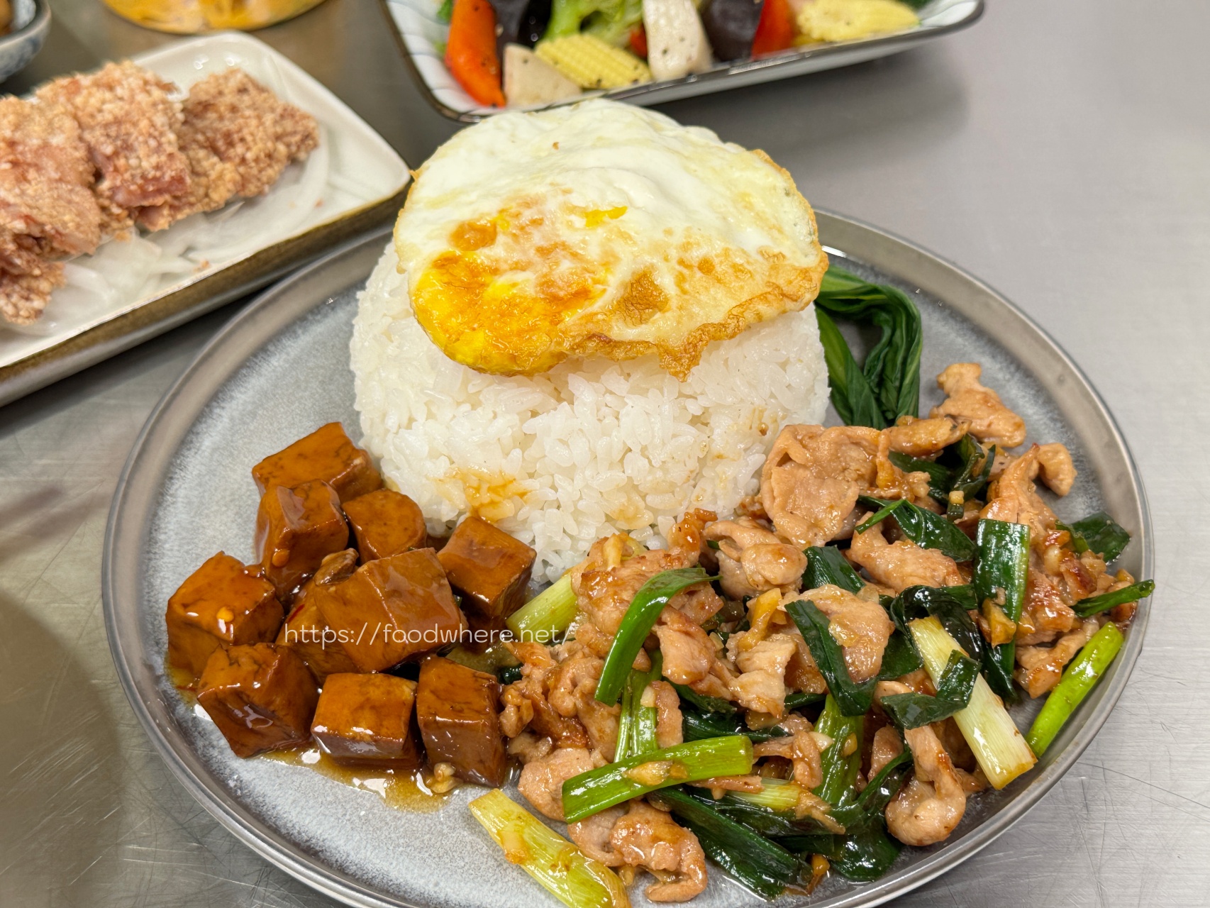 （有放菜單）仁武新開幕『豚沐麵』超濃紅燒豬肉麵！蔥爆豬肉飯也蕭賀呷 @高雄美食底對