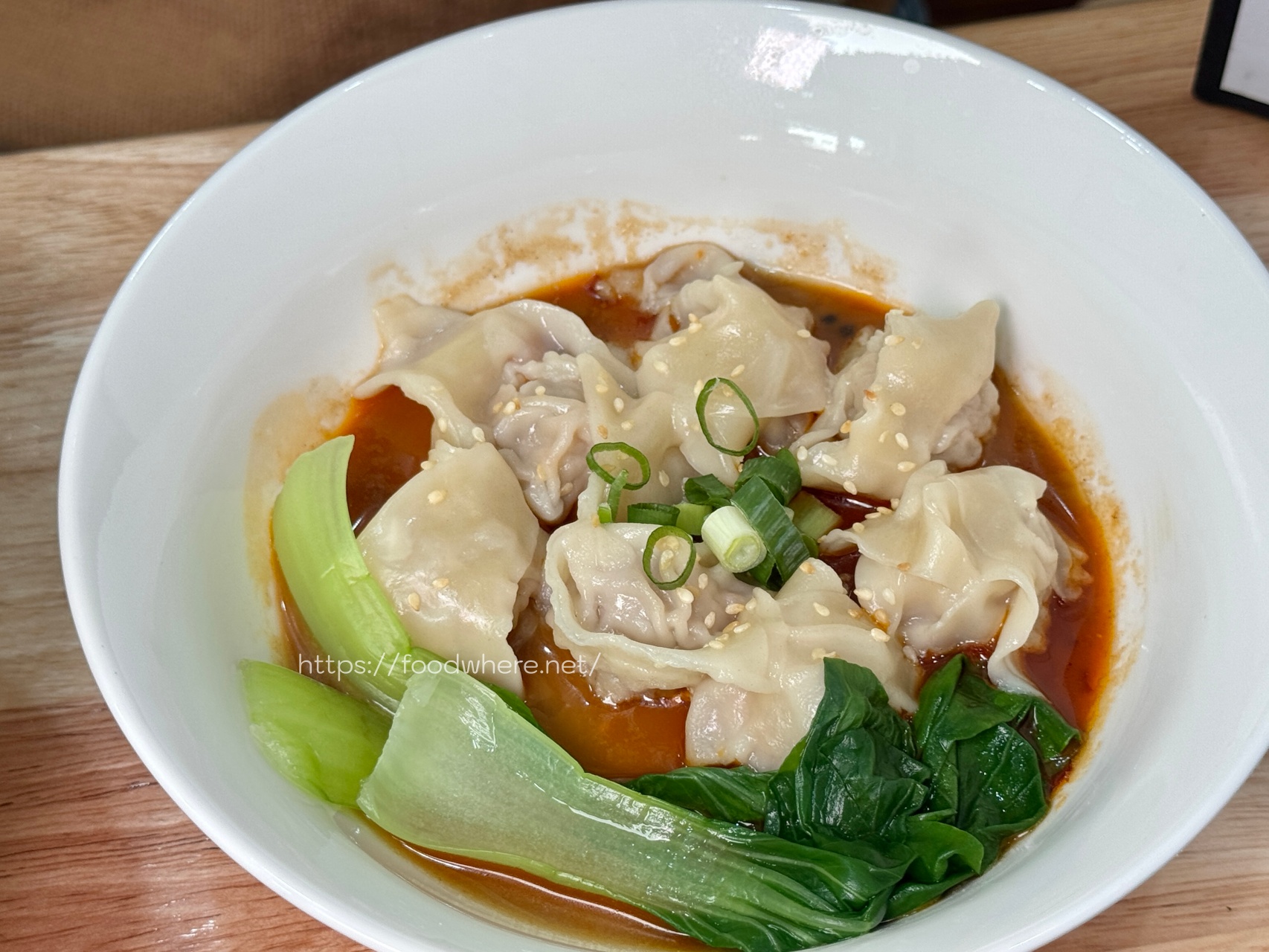 （有菜單）高雄牛肉麵推薦《渝記食記重慶小麵》紅燒牛肉麵、酸辣粉、滷味都非常好吃！台北2024牛肉麵節銀牌 @高雄美食底對