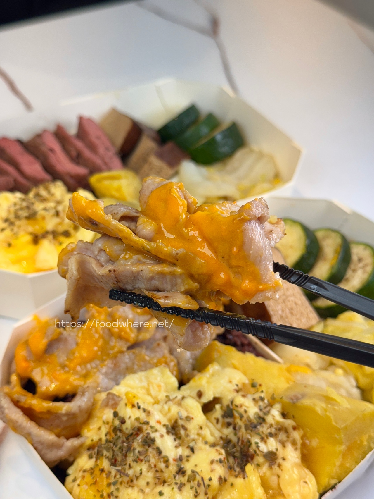 連續吃好幾天也不會膩《OLTA歐塔時尚手作餐盒》推薦松阪豬、板腱牛牛、跑三雞腿 @高雄美食底對