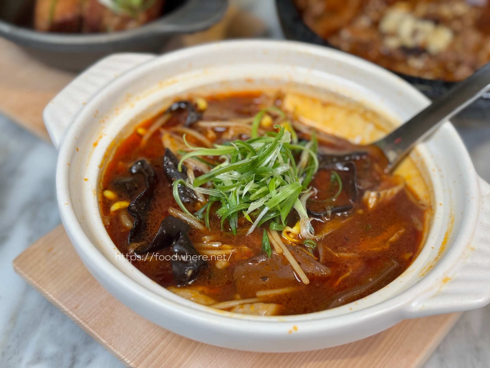 （有放最新菜單）楠梓新開幕《來呷飯 川食堂》平價川味小館，人多人少都好點！每一道菜都是白飯殺手 @高雄美食底對
