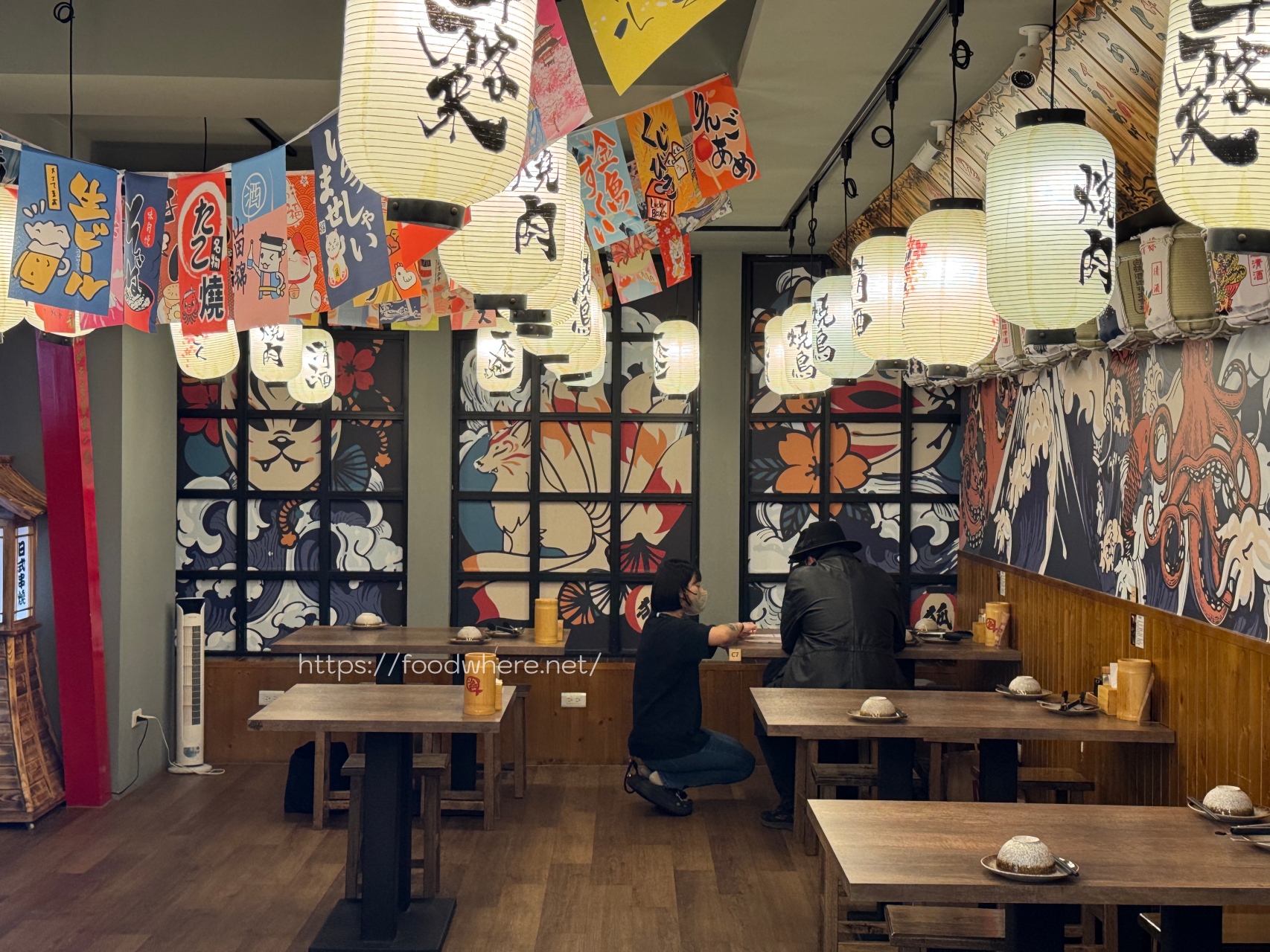 (有最新菜單)高雄日式氛圍感拉滿居酒屋《魚小二高雄店》辣孜然烤串、重慶麻辣烤魚必點！包廂聚餐訂位 @高雄美食底對