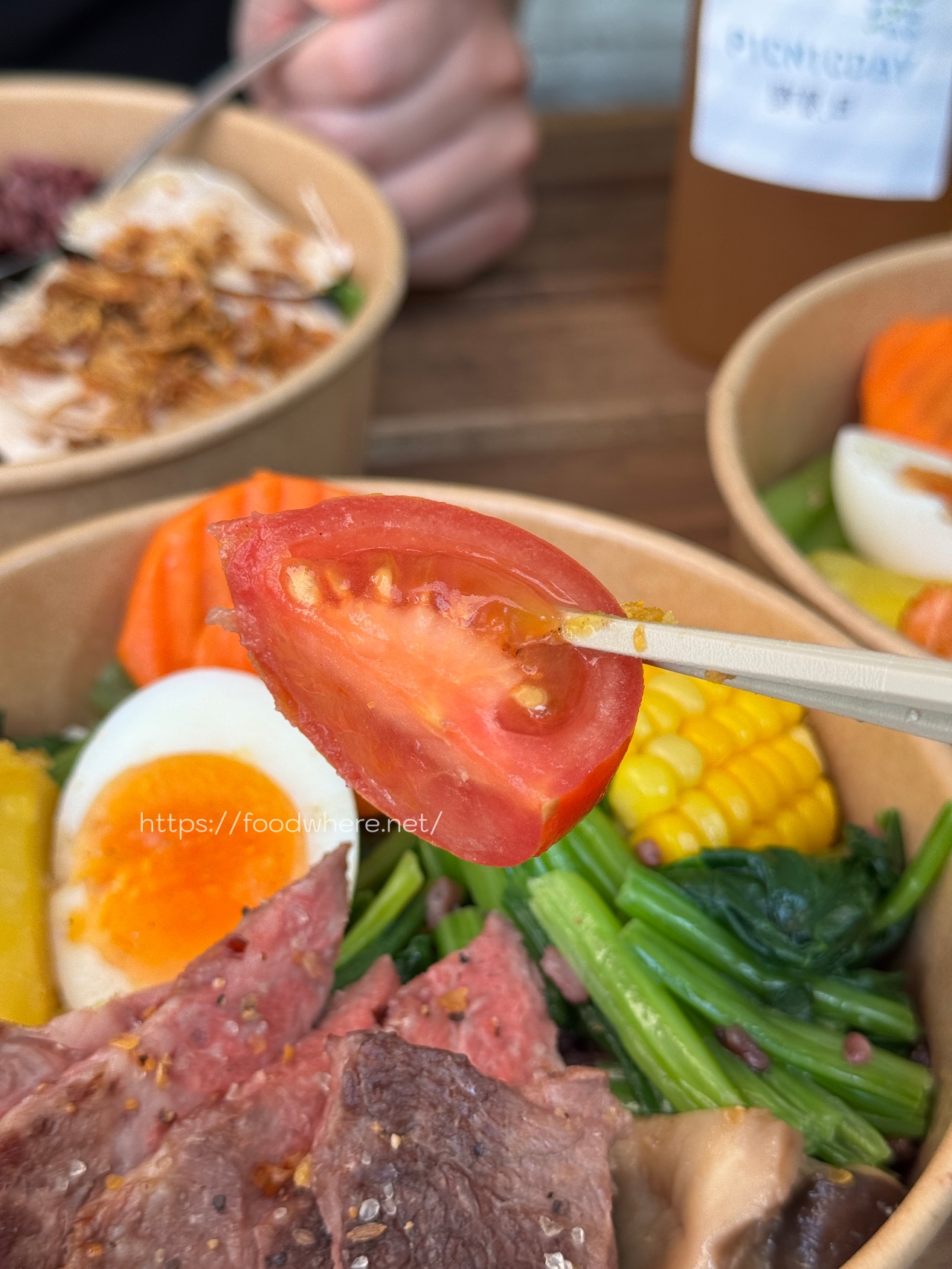 （有價格表）高雄健康餐盒推薦《野餐，日。健康餐盒》高雄高醫店 嘉義舒肥雞！多種口味口選 @高雄美食底對