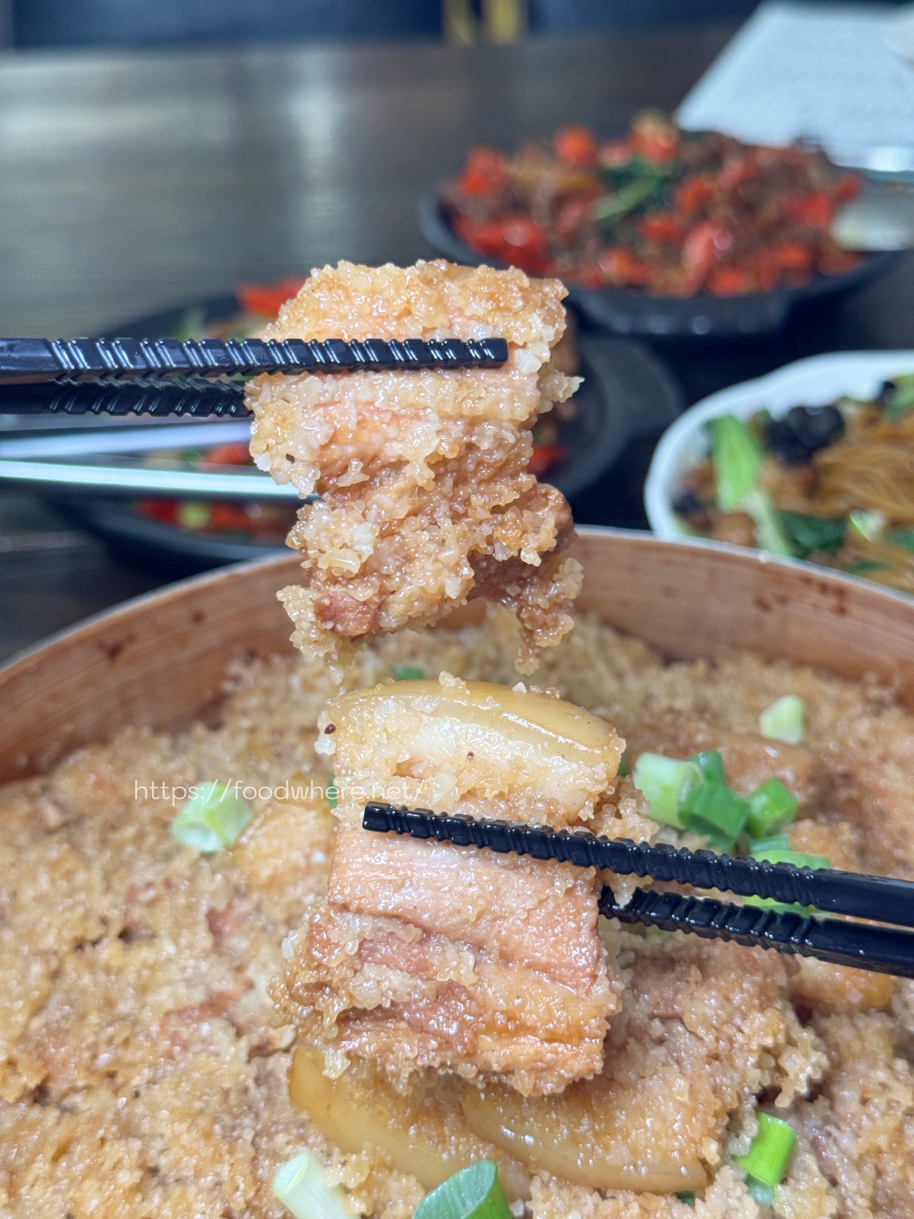（有菜單）全臺第一間《贛菜館》就在高雄，道地江西菜讓你吃過回味無窮，推薦菜：南昌炒粉、啤酒鴨、香辣炒仔排、粉蒸肉 @高雄美食底對