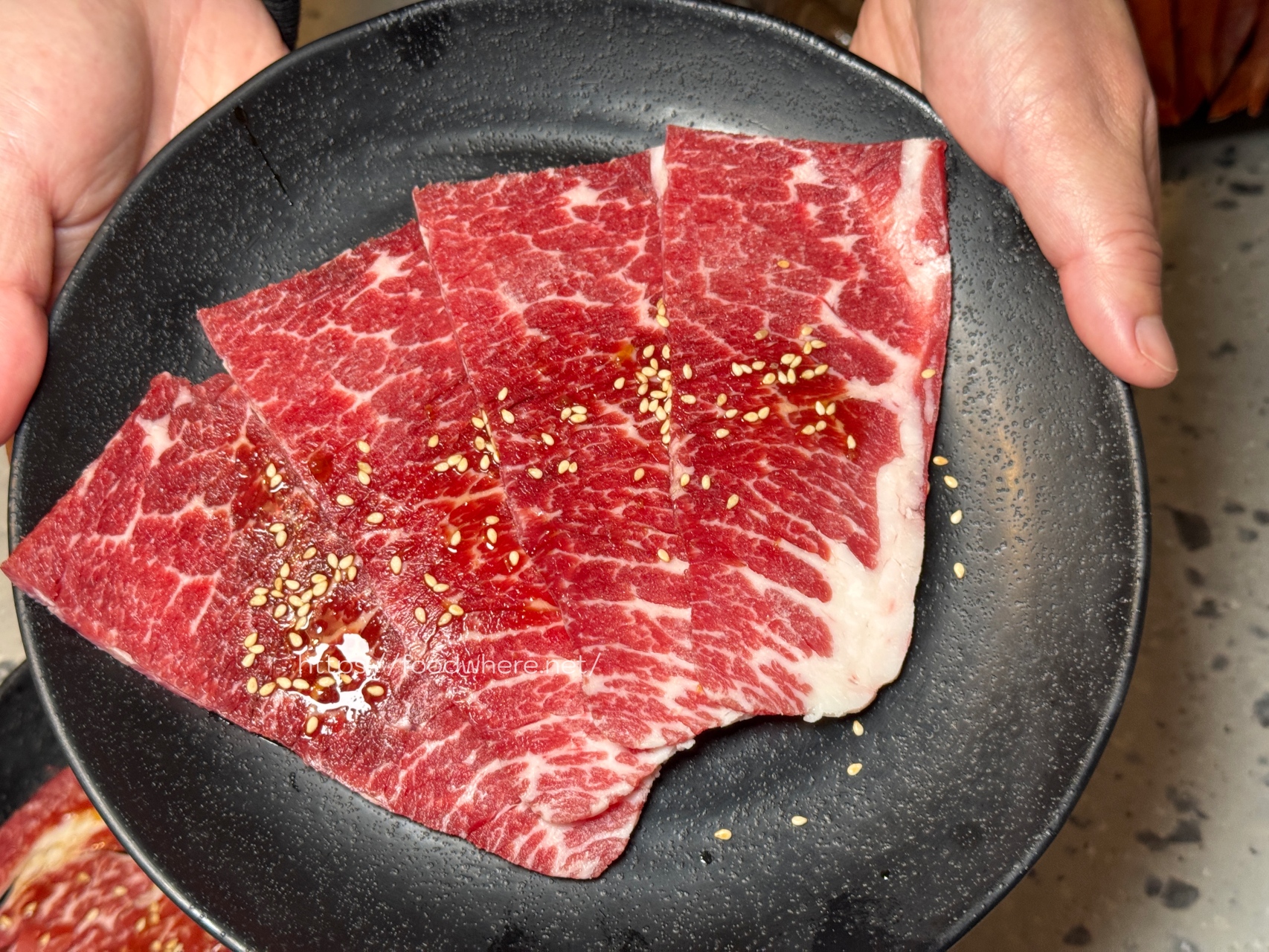 高雄燒肉599起吃到飽『Oh ! Yaki精緻燒肉吃到飽』雞豬牛海鮮各式食材都新鮮。天使紅蝦 安格斯16盎司嫩肩牛 @高雄美食底對