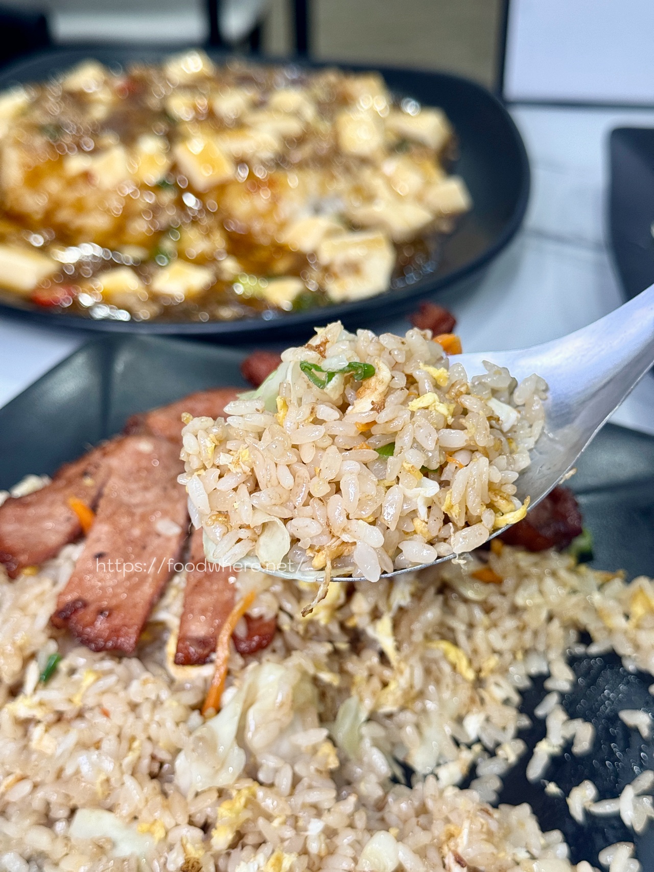 （有菜單）三民區平價炒飯《津園炒燴飯》豬排蛋炒飯$100，炒飯、燴飯、炒麵、鍋燒、熱炒家常菜推薦 @高雄美食底對