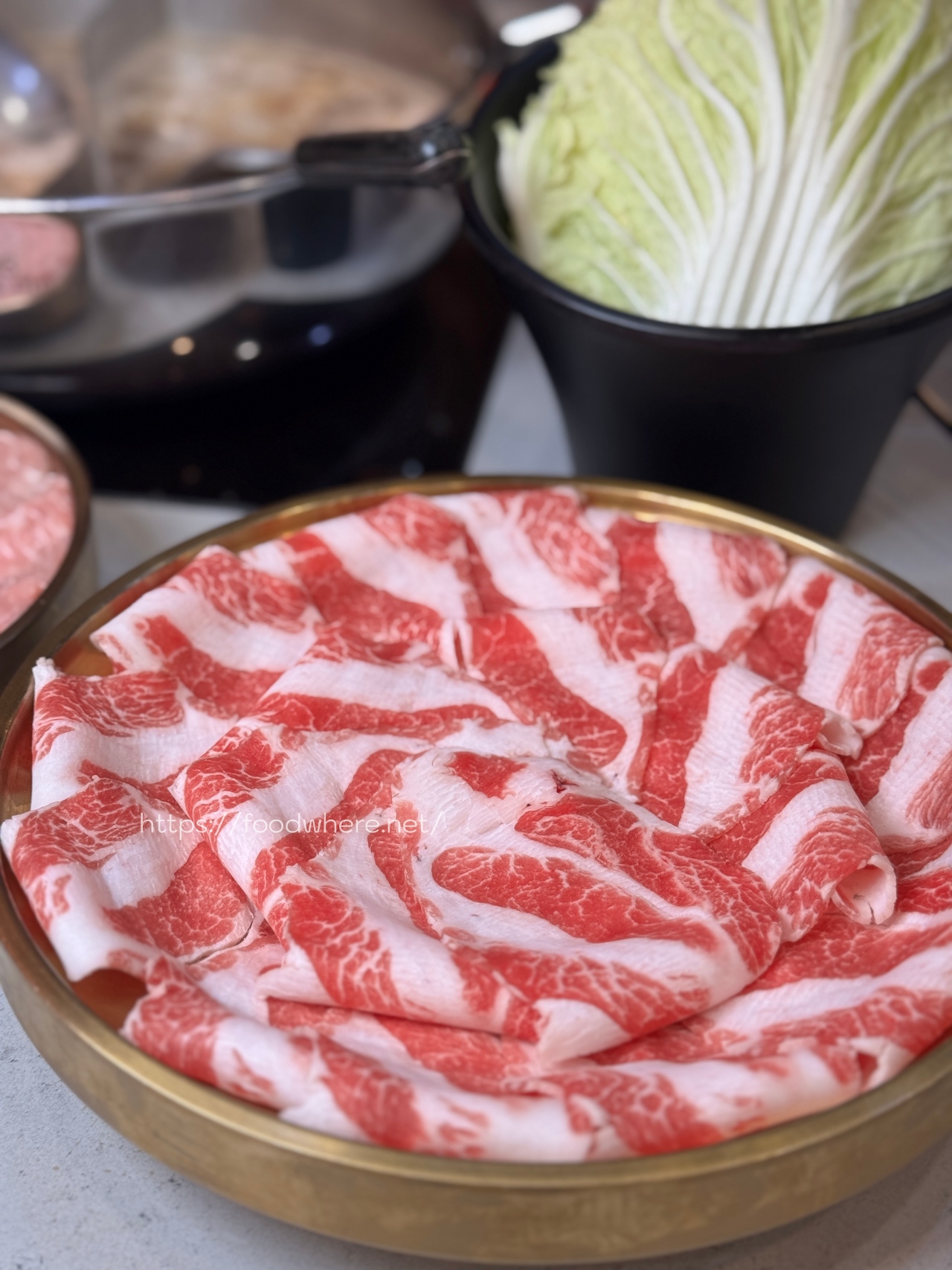 高雄愛馬仕橘《滿興潮汕火鍋》前鎮區聚餐火鍋首選！湯頭濃郁必點手切安格斯牛小排 @高雄美食底對