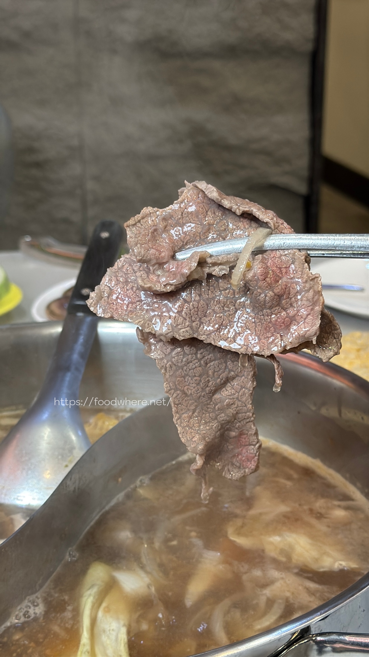 高雄愛馬仕橘《滿興潮汕火鍋》前鎮區聚餐火鍋首選！湯頭濃郁必點手切安格斯牛小排 @高雄美食底對