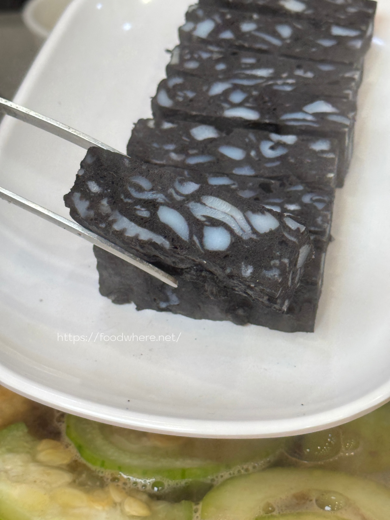高雄愛馬仕橘《滿興潮汕火鍋》前鎮區聚餐火鍋首選！湯頭濃郁必點手切安格斯牛小排 @高雄美食底對
