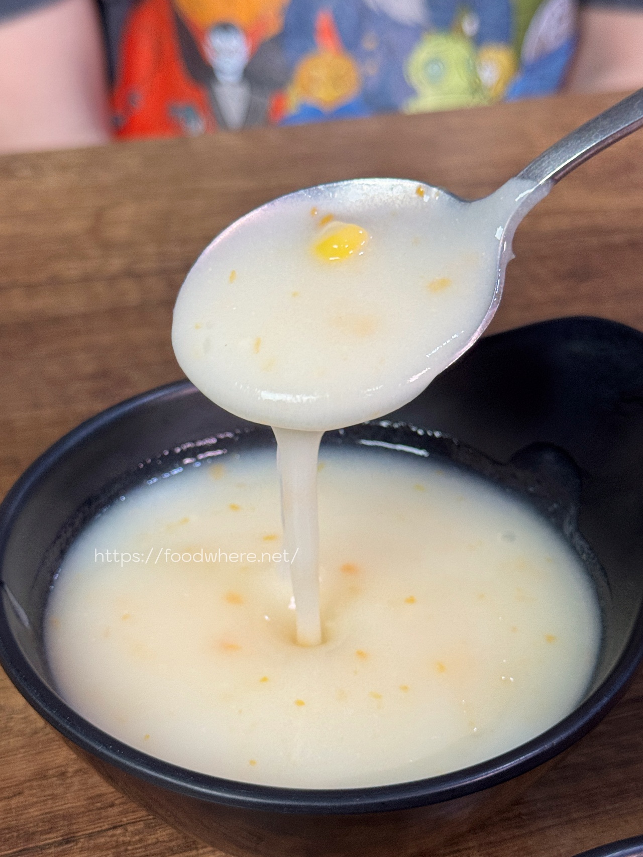 （有菜單）霸氣原塊牛排！《阿財原肉牛排》平價好吃 自助區吃爆牛肉湯、玉米濃湯、冰淇淋 @高雄美食底對