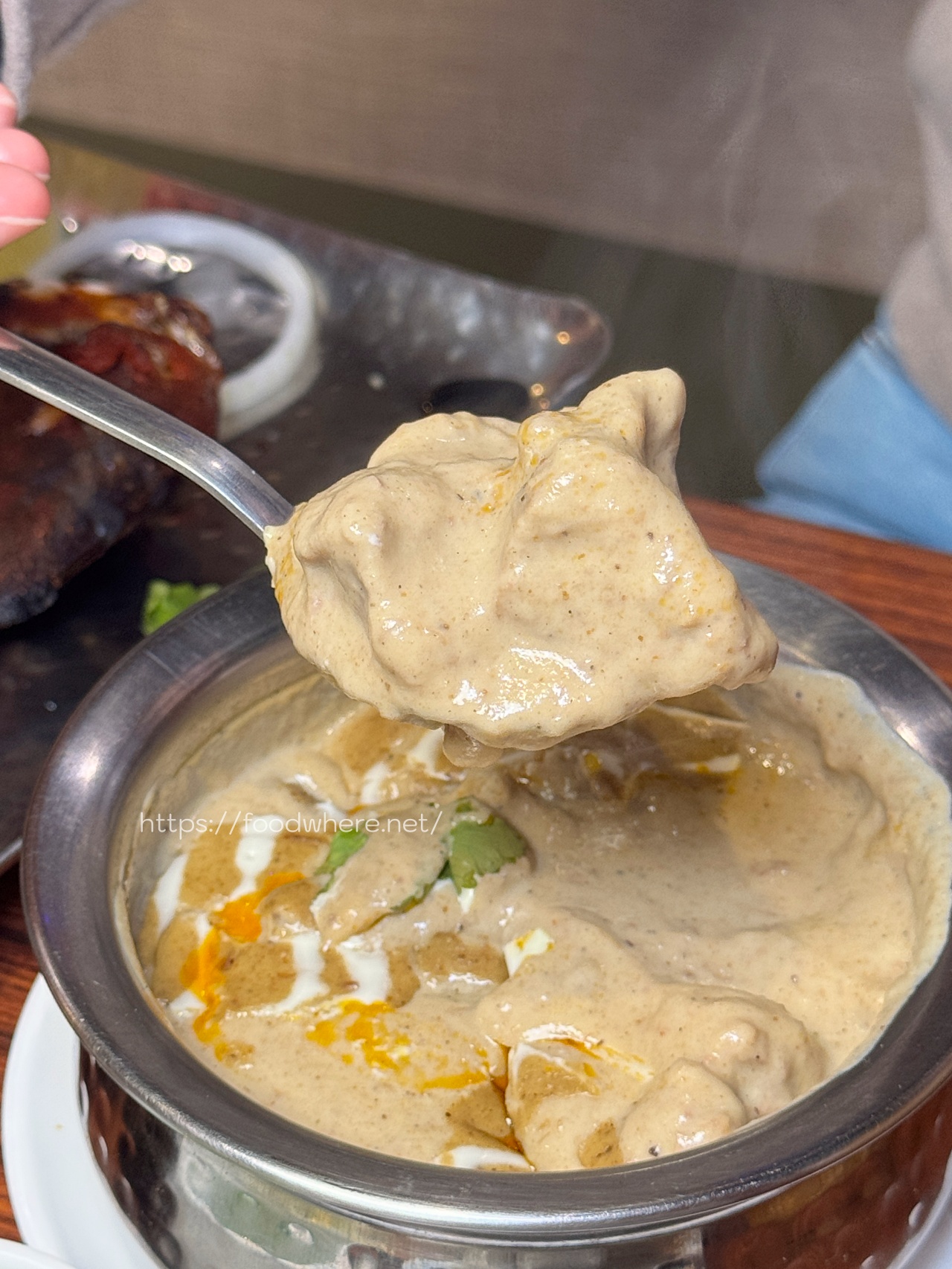 高雄最好吃印度餐廳《都瓦哩五福店》正宗印度餐廳！咖哩烤餅超人氣，烤肉類也超強 @高雄美食底對