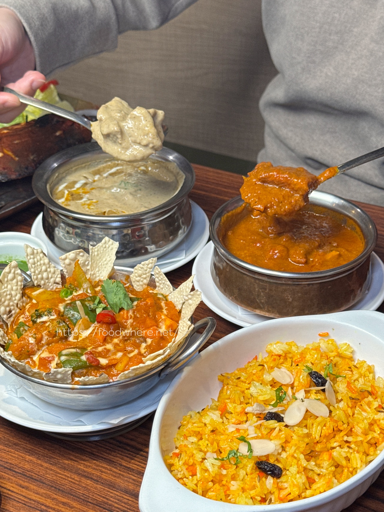 高雄最好吃印度餐廳《都瓦哩五福店》正宗印度餐廳！咖哩烤餅超人氣，烤肉類也超強 @高雄美食底對