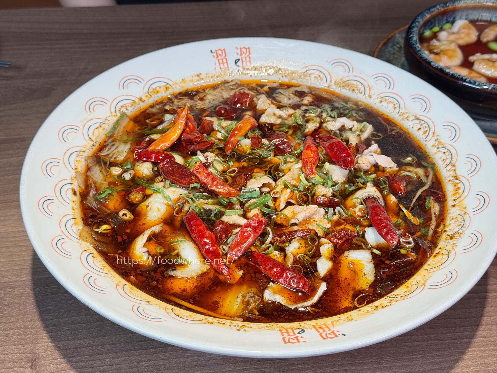 (2025最新菜單)雙人套餐990《溜溜酸菜魚專賣店》富民店菜單大升級！私房功夫菜超下飯~高雄酸菜魚推薦 @高雄美食底對