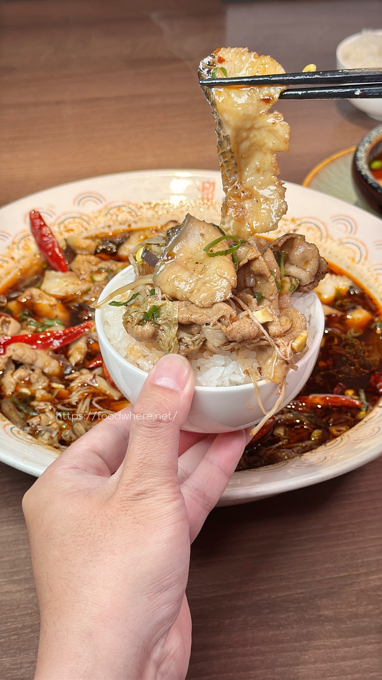 (2025最新菜單)雙人套餐990《溜溜酸菜魚專賣店》富民店菜單大升級！私房功夫菜超下飯~高雄酸菜魚推薦 @高雄美食底對