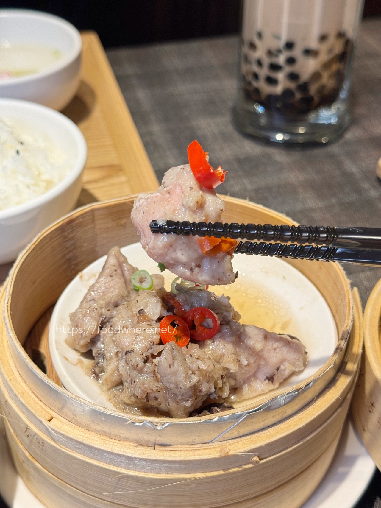 夢時代新開幕《集客人間茶館》高雄夢時代美食、超巨珍珠奶茶 @高雄美食底對
