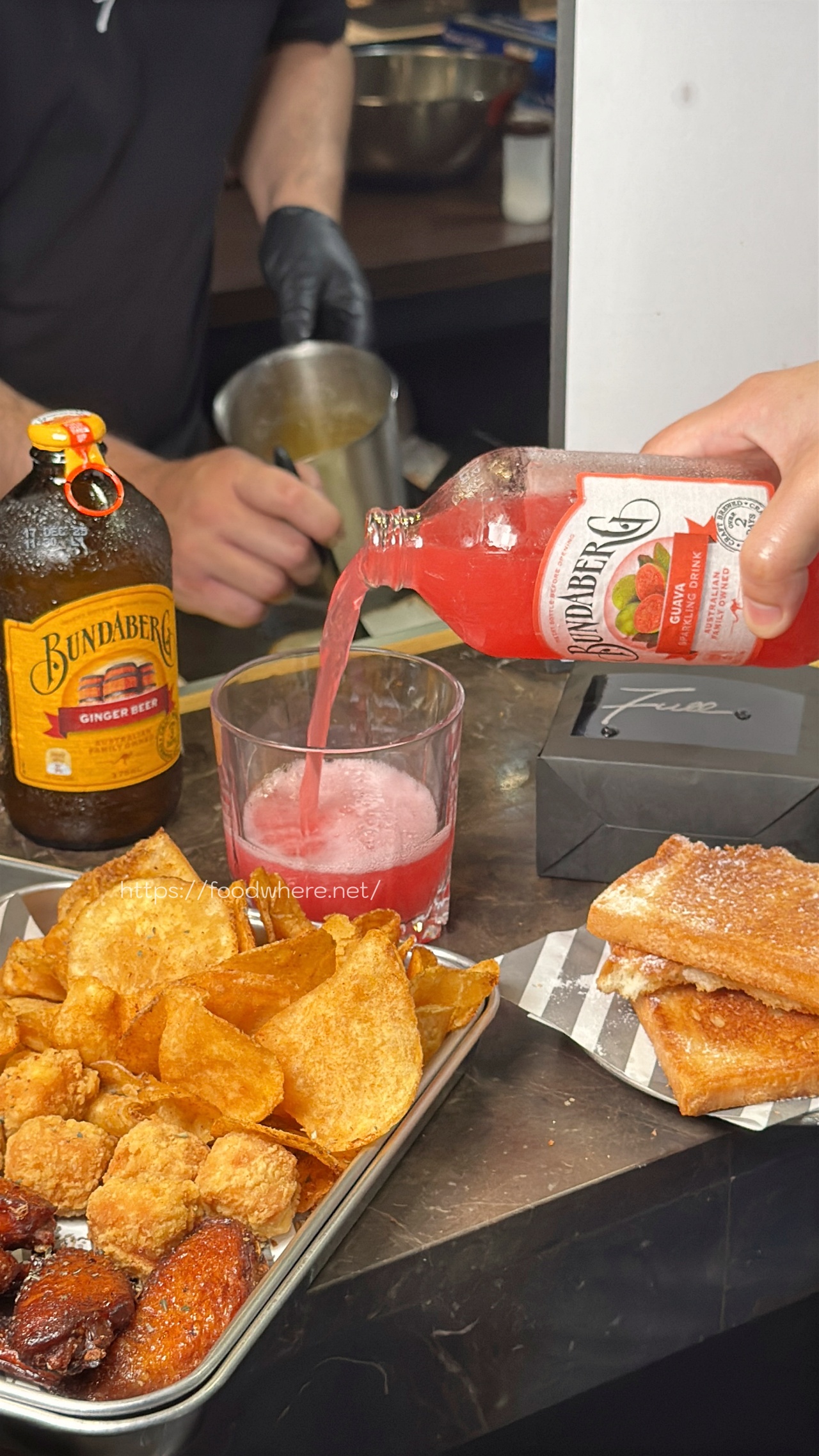鹽埕必吃美食《Full Sandwich》美式鐵板三明治專賣店！從費城牛肉到奶油蜂蜜，每款都想再吃一次 @高雄美食底對