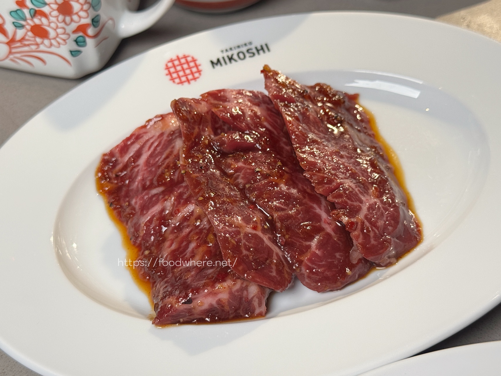 （完整菜單）高雄前金區《己越燒肉 MIKOSHI YAKINIKU》鮨己越新品牌，職人級燒肉體驗 @高雄美食底對
