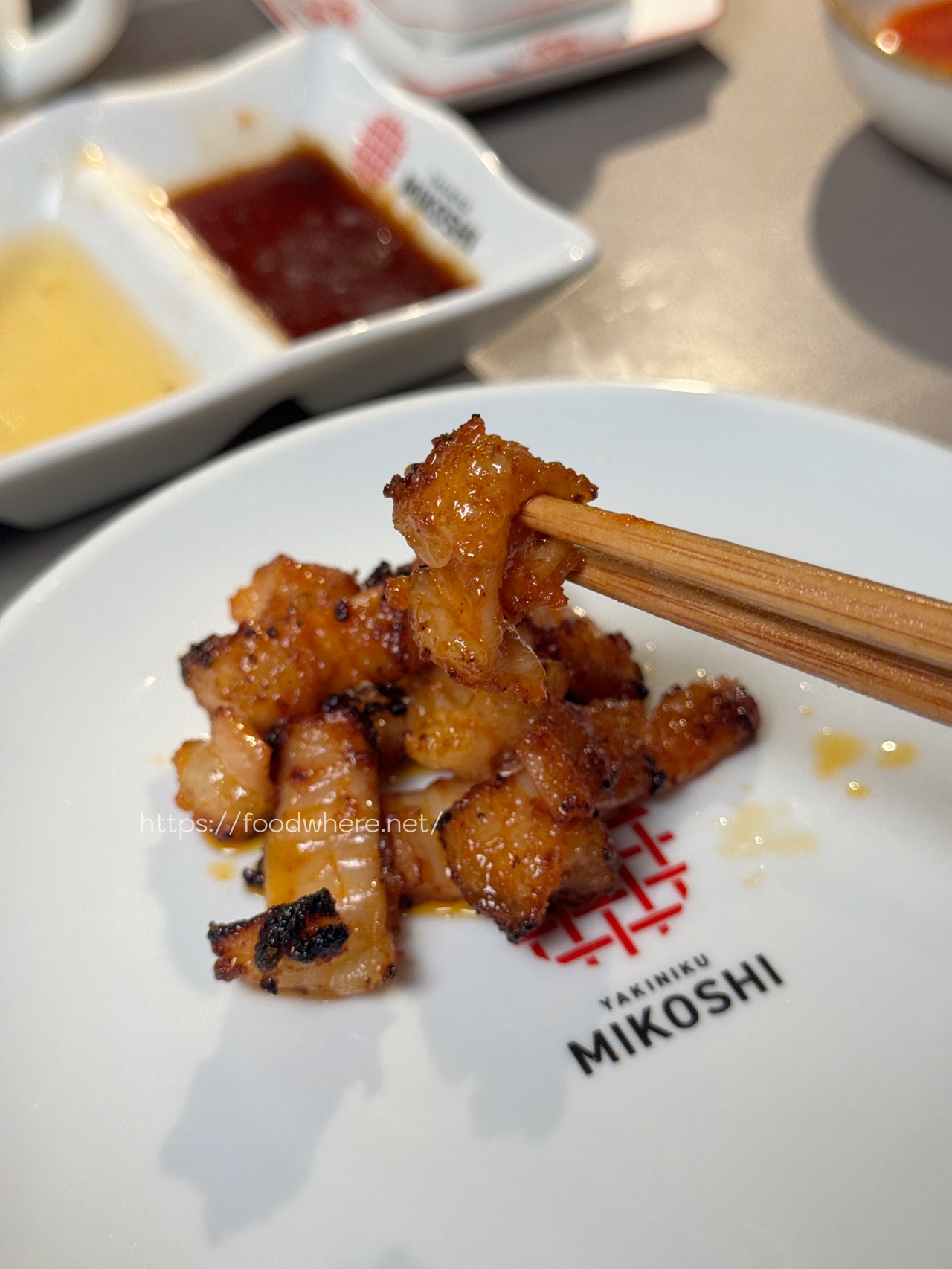 （完整菜單）高雄前金區《己越燒肉 MIKOSHI YAKINIKU》鮨己越新品牌，職人級燒肉體驗 @高雄美食底對