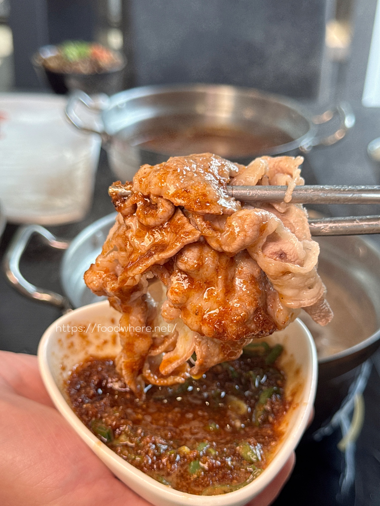 （有菜單）高雄新開幕《對馬涮涮屋》肉霸王雙人套餐直接給四大盤肉 @高雄美食底對