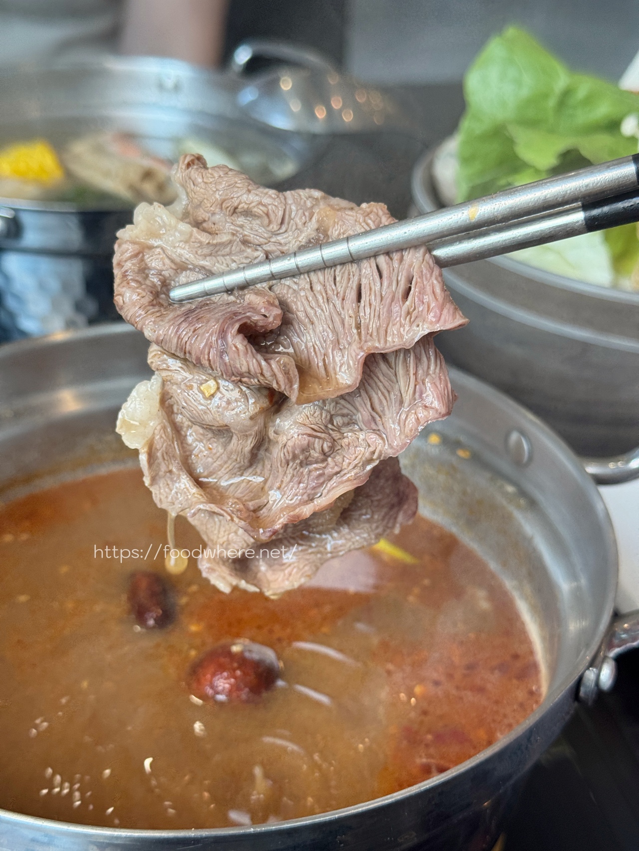 （有菜單）高雄新開幕《對馬涮涮屋》肉霸王雙人套餐直接給四大盤肉 @高雄美食底對