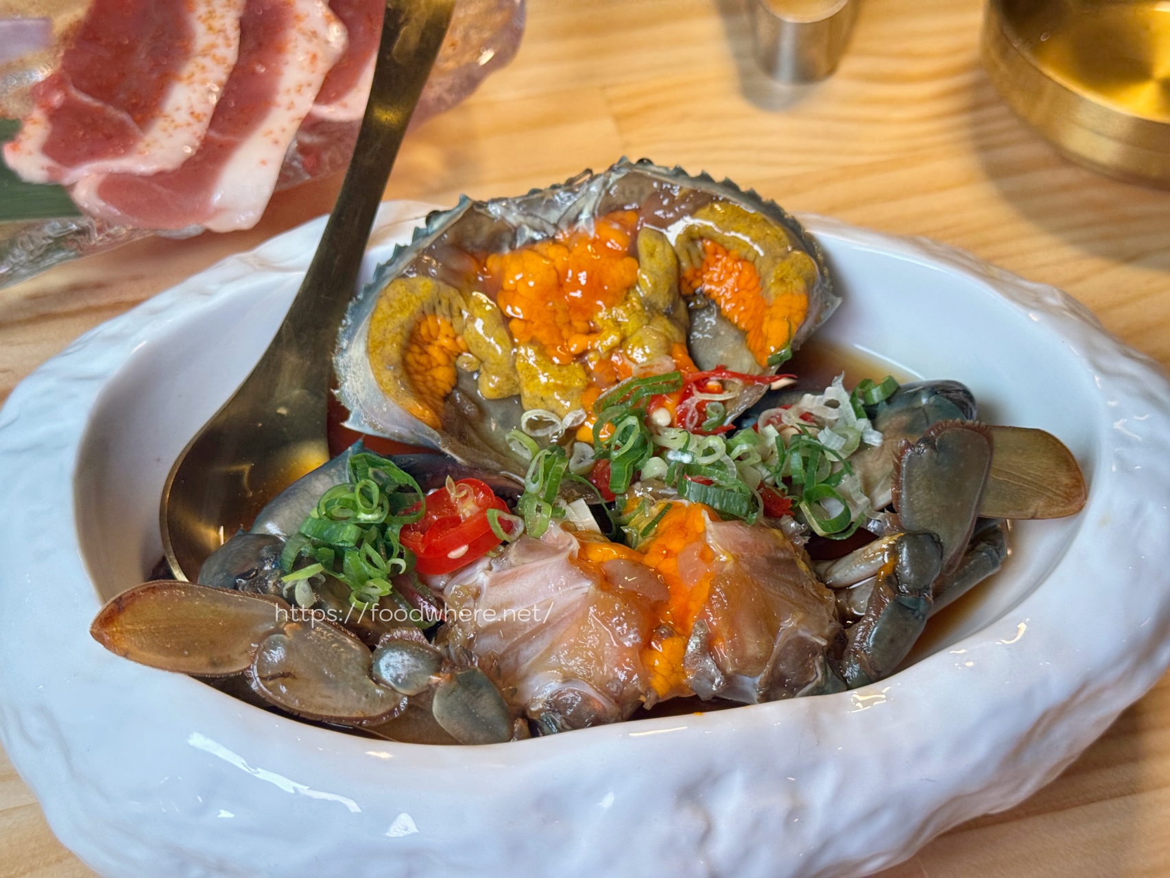 （完整菜單）高雄新開幕韓式燒肉《慕十里韓式燒肉 高雄左營店》超狂雙人套餐全攻略！活醃蟹限量、厚切牛舌超犯規 @高雄美食底對