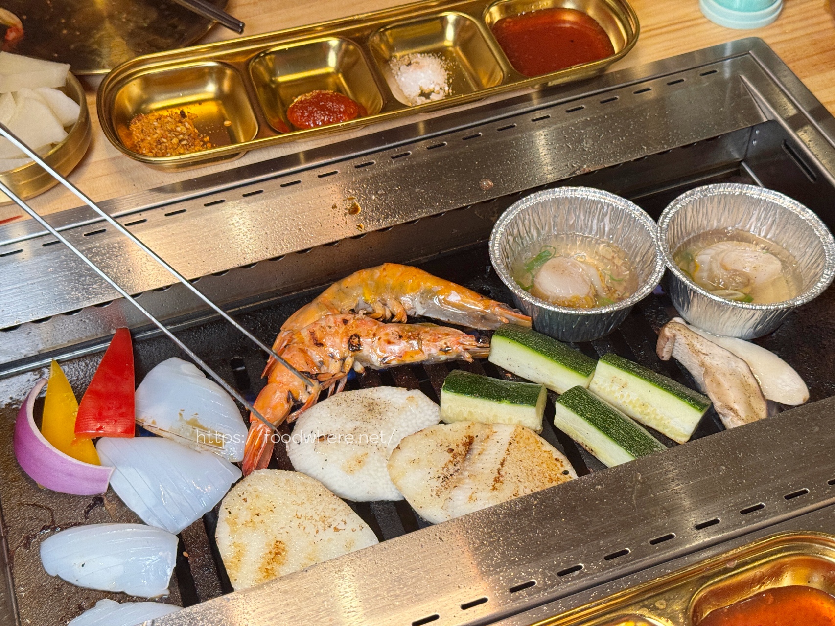 （完整菜單）高雄新開幕韓式燒肉《慕十里韓式燒肉 高雄左營店》超狂雙人套餐全攻略！活醃蟹限量、厚切牛舌超犯規 @高雄美食底對