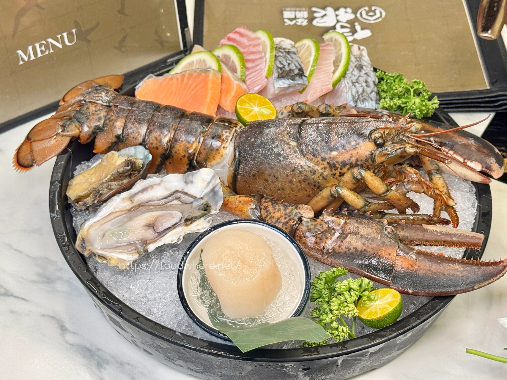 （有放菜單）高雄最強火鍋菜吧《伊根鍋屋鼎強店》肉品升級、自助區超狂蔬菜鍋料吃到飽！宵夜時段也能來用餐 @高雄美食底對