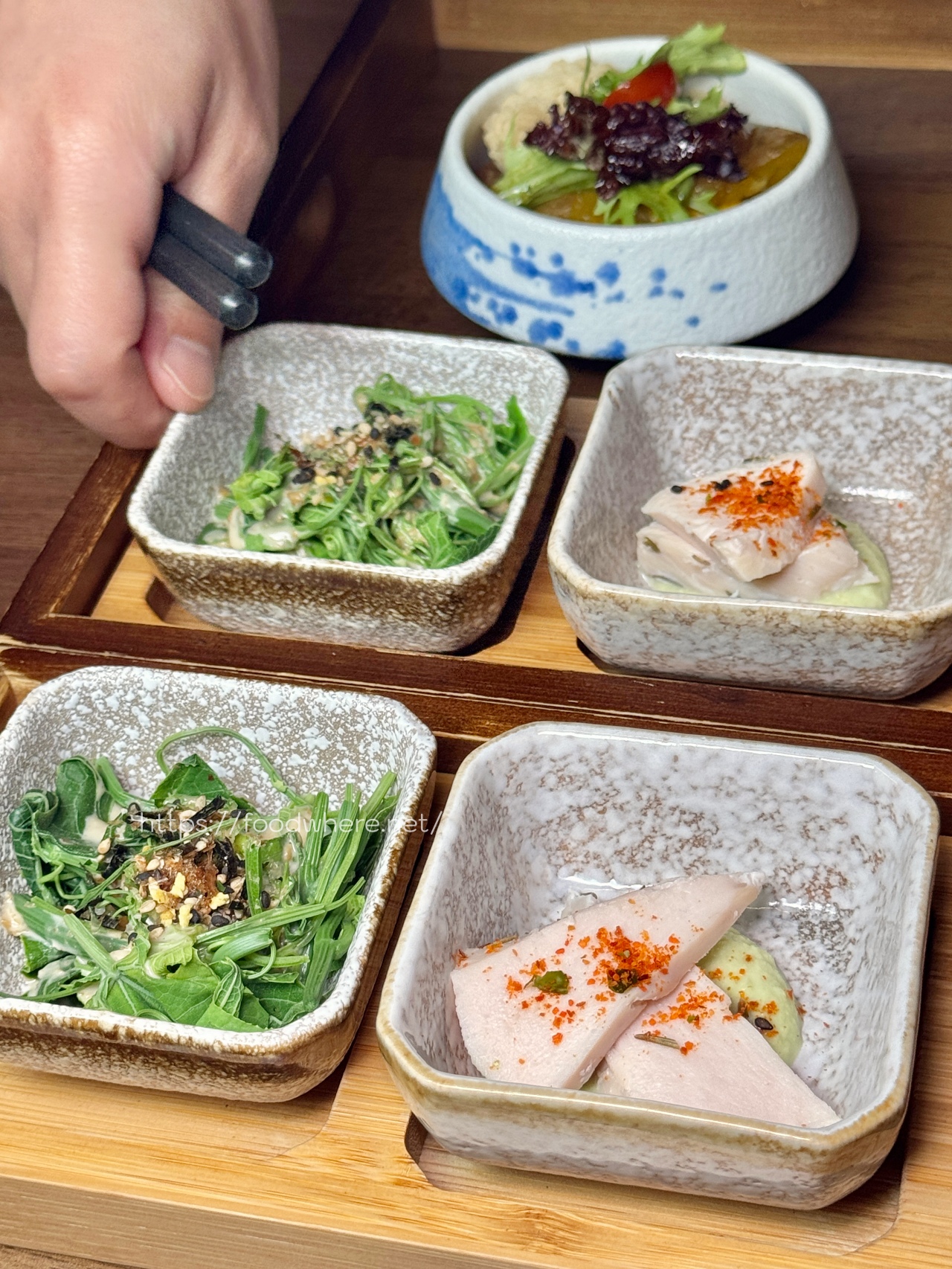 （有完整菜單）高雄最強蒜蝦飯《究鶴餐館》新品爆量干貝親子丼 、火鍋、壽喜燒，高雄森林系餐廳 @高雄美食底對