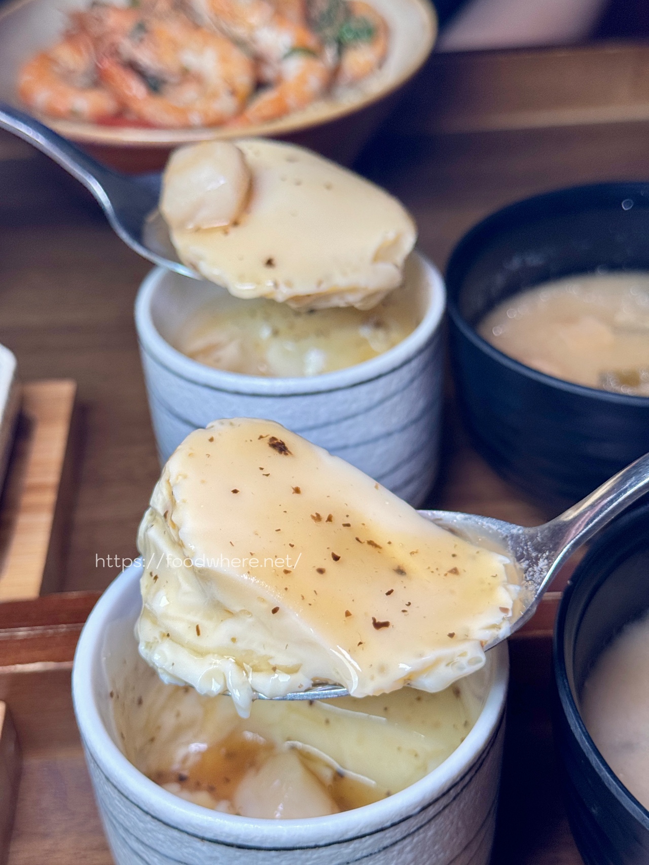 （有完整菜單）高雄最強蒜蝦飯《究鶴餐館》新品爆量干貝親子丼 、火鍋、壽喜燒，高雄森林系餐廳 @高雄美食底對