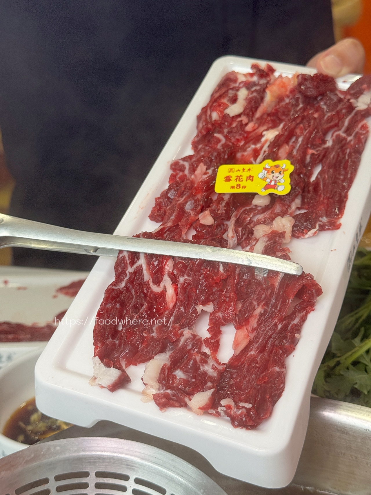 溫體牛控必收！高雄《山皇牛潮汕溫體牛肉火鍋》超強手打牛肉丸必點，現切牛肉、牛骨清湯鍋超驚艷 @高雄美食底對