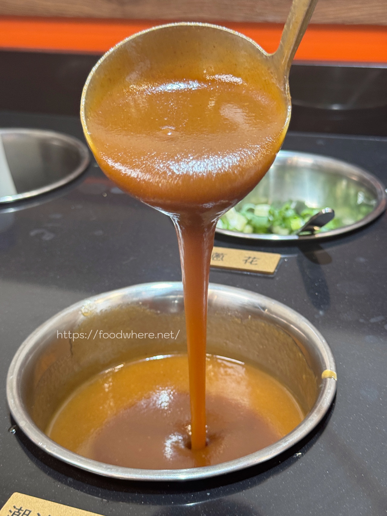 溫體牛控必收！高雄《山皇牛潮汕溫體牛肉火鍋》超強手打牛肉丸必點，現切牛肉、牛骨清湯鍋超驚艷 @高雄美食底對