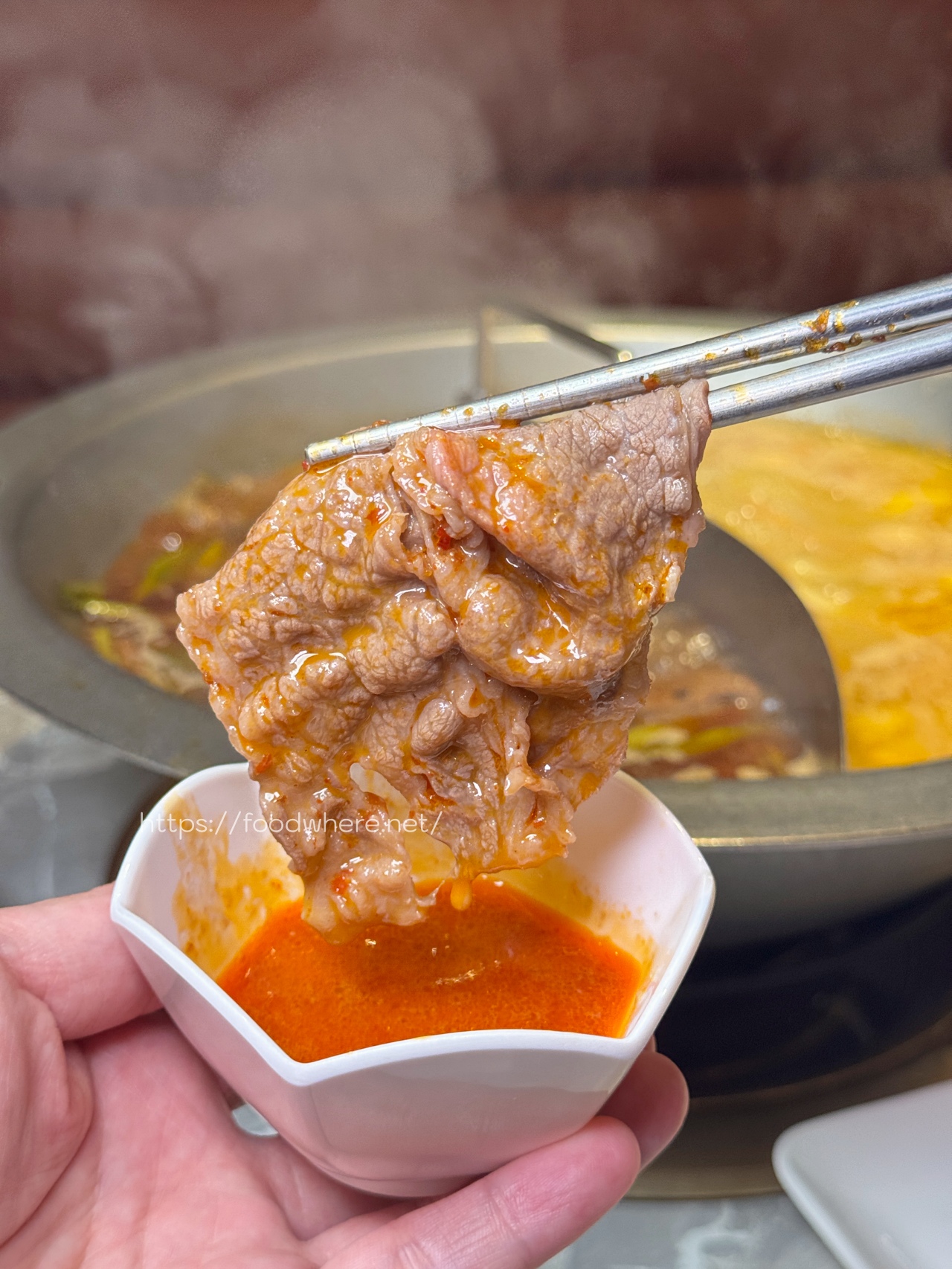 （有放菜單）高雄最美鍋物店《無同麻辣鍋物》 奶油蒜蓉蝦仁雜炊，超強甜點收尾每一道都能吃出儀式感 @高雄美食底對