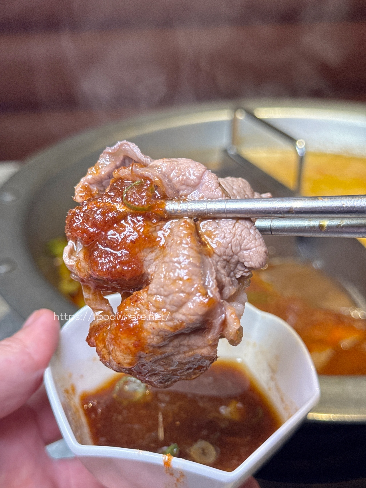 （有放菜單）高雄最美鍋物店《無同麻辣鍋物》 奶油蒜蓉蝦仁雜炊，超強甜點收尾每一道都能吃出儀式感 @高雄美食底對
