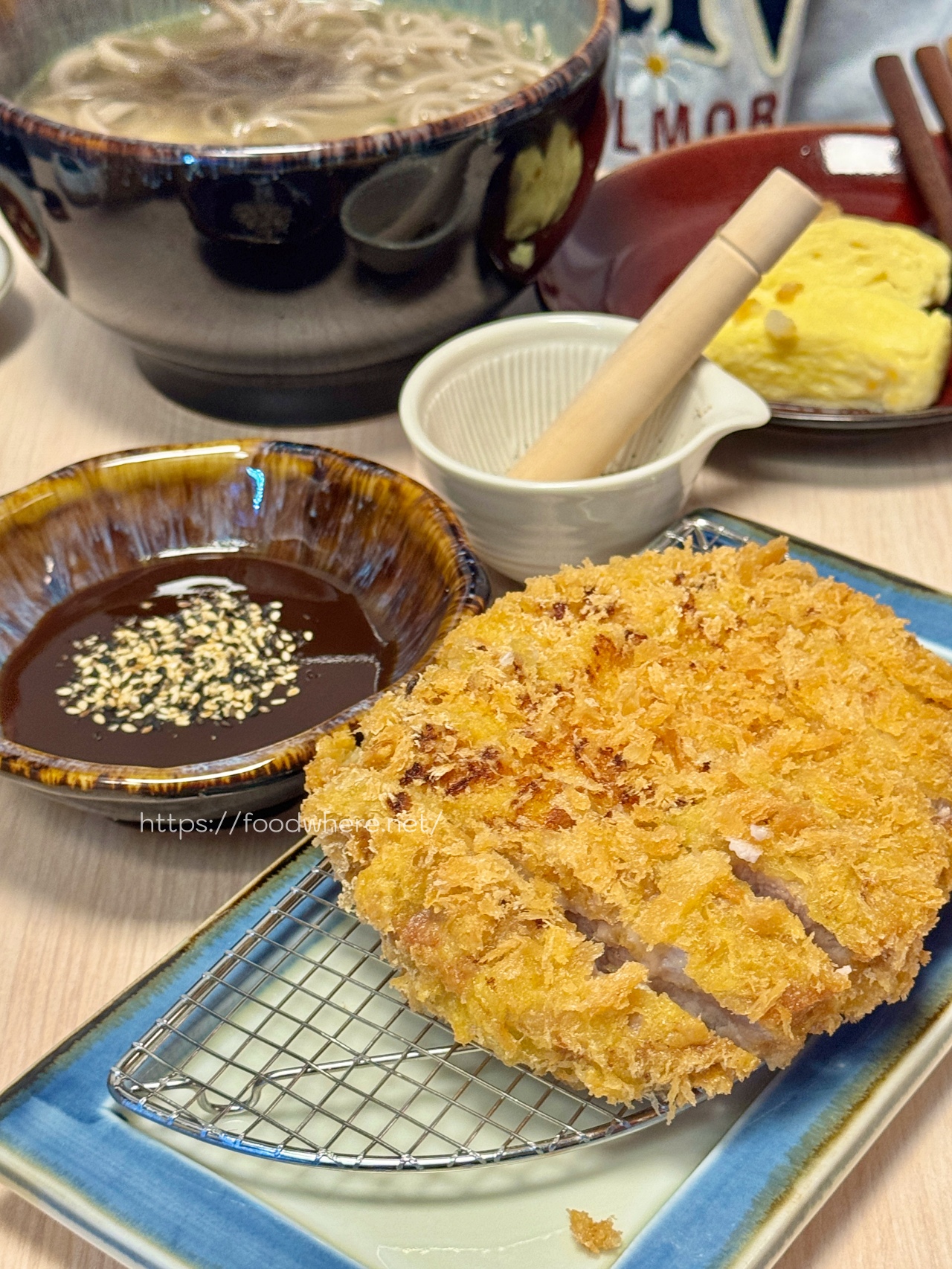 （有放菜單）高雄也吃得到！日籍老闆手打蕎麥麵《手打蕎麥麵 二八》 清爽柚子湯麵、炸厚豬排、天婦羅沾麵 夏天吃剛剛好！ @高雄美食底對