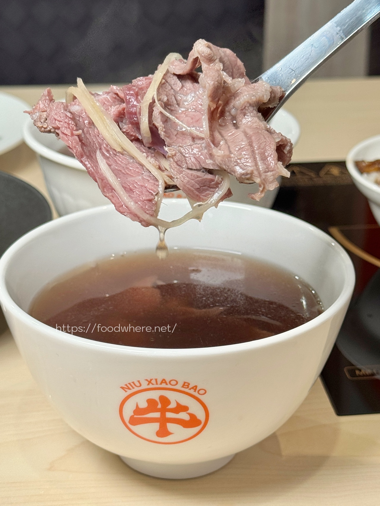（有菜單）高雄新開幕！每日台南善化直送新鮮溫體牛肉《牛小飽溫體牛肉》爆汁滑蛋牛肉、醋溜土豆絲通通是神級白飯殺手！ @高雄美食底對