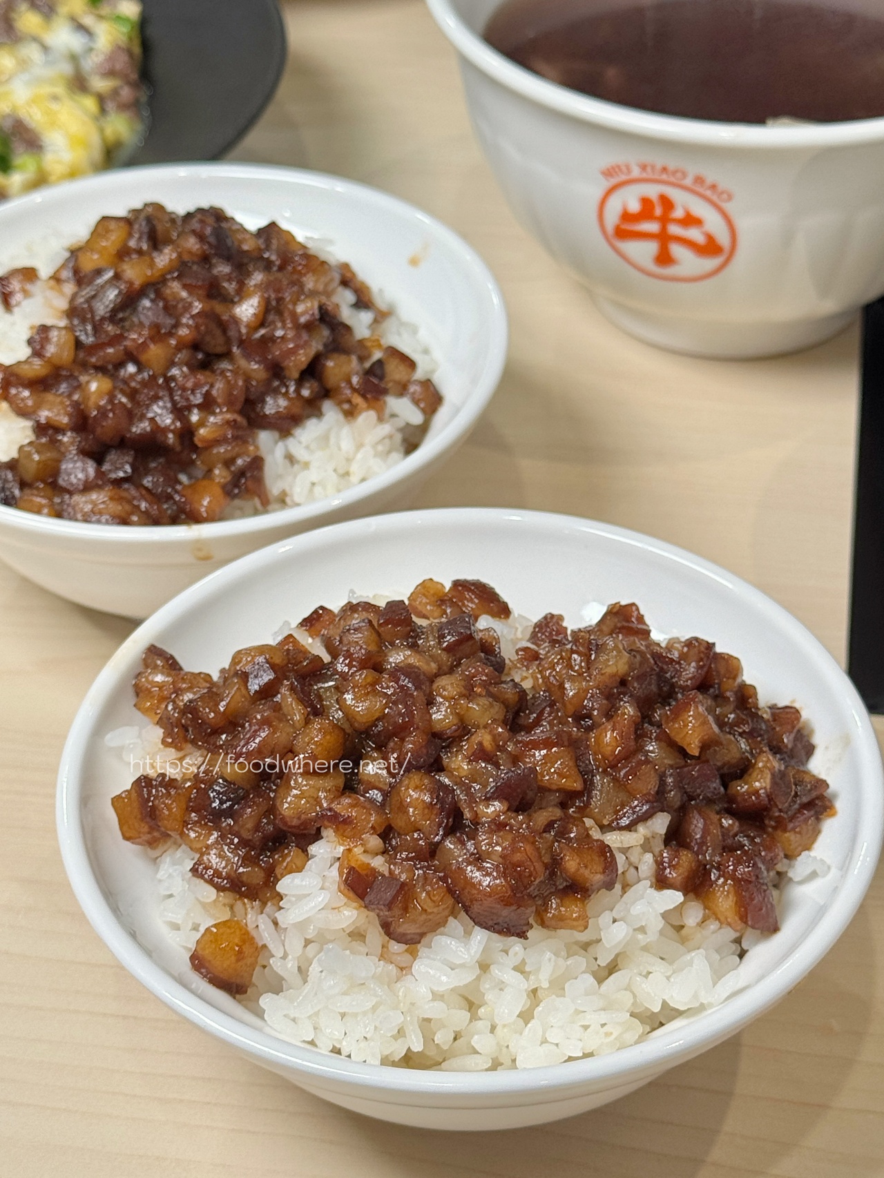 （有菜單）高雄新開幕！每日台南善化直送新鮮溫體牛肉《牛小飽溫體牛肉》爆汁滑蛋牛肉、醋溜土豆絲通通是神級白飯殺手！ @高雄美食底對