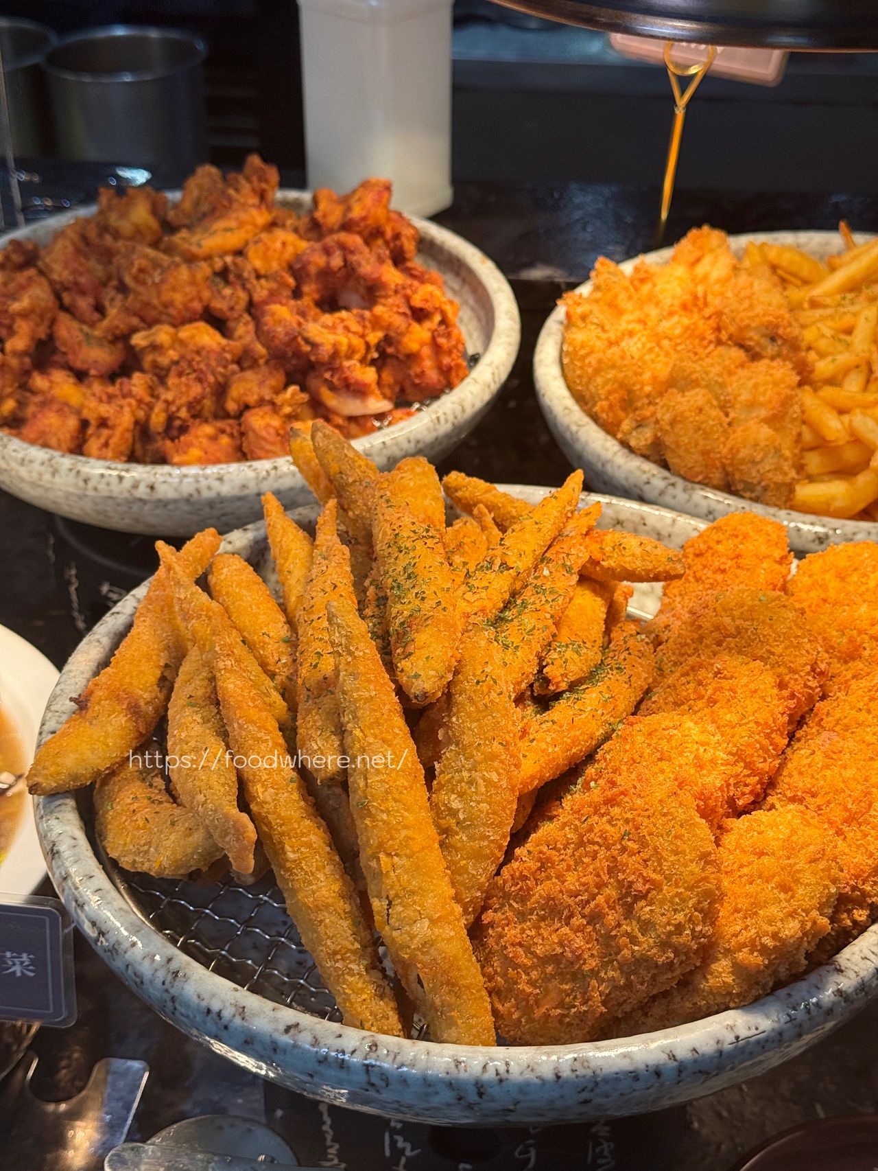 （多圖）高雄麻辣火鍋天花板《饗麻饗辣明誠旗艦店》夏季芒果甜點狂炸！不怕你吃 @高雄美食底對
