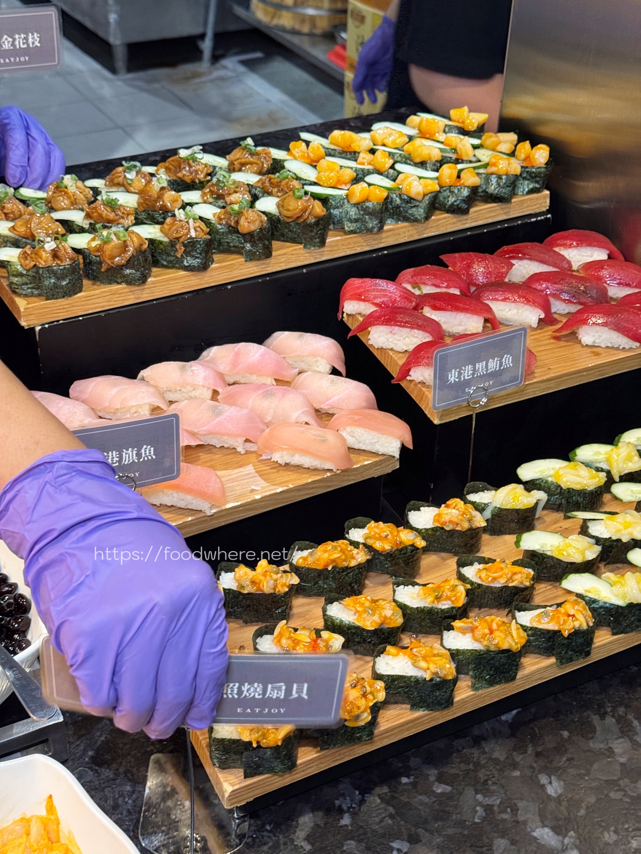 （多圖）高雄麻辣火鍋天花板《饗麻饗辣明誠旗艦店》夏季芒果甜點狂炸！不怕你吃 @高雄美食底對