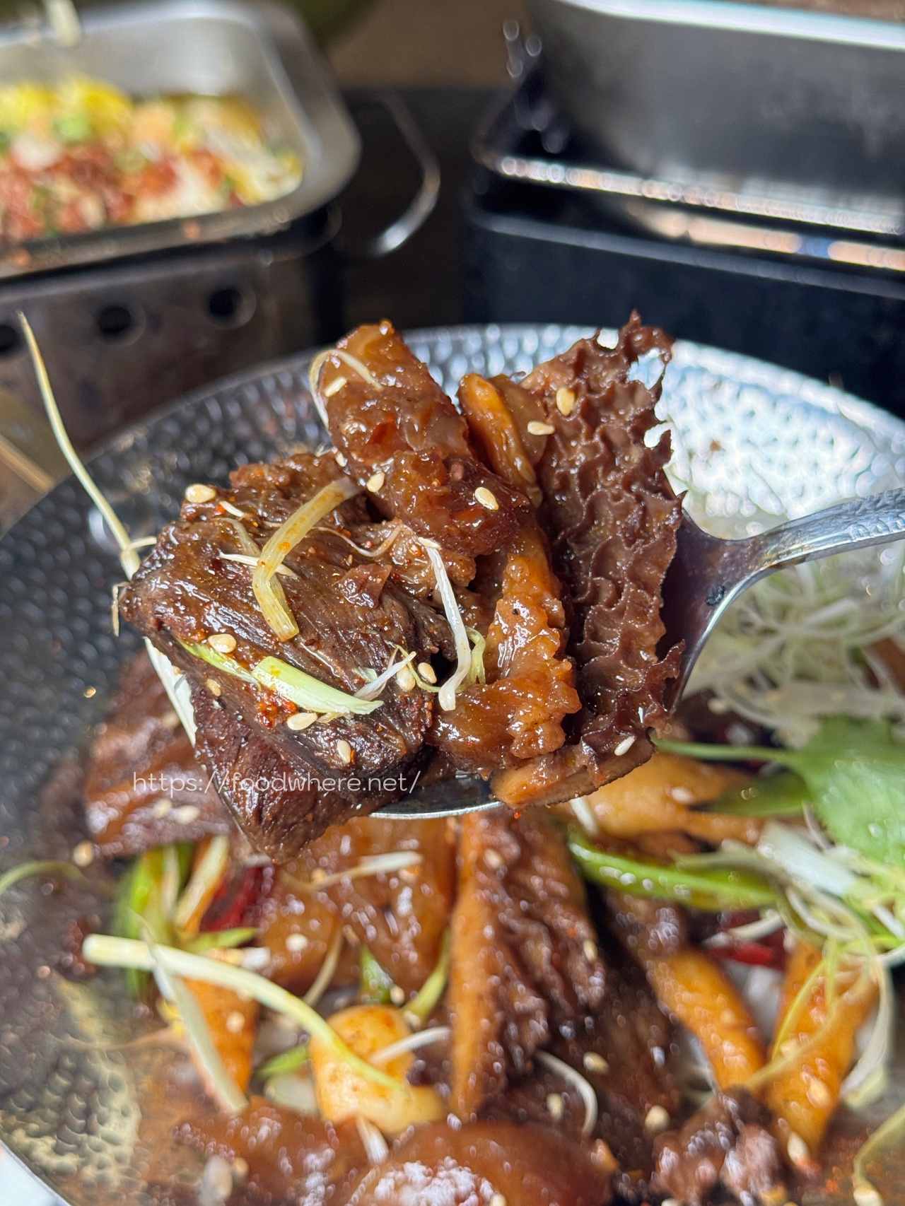 （最新菜單）左營必吃酸菜、麻辣烤魚這家真的要收藏《小烤魚食事處》老饕們的私房酸菜烤魚店 高雄聚餐 @高雄美食底對