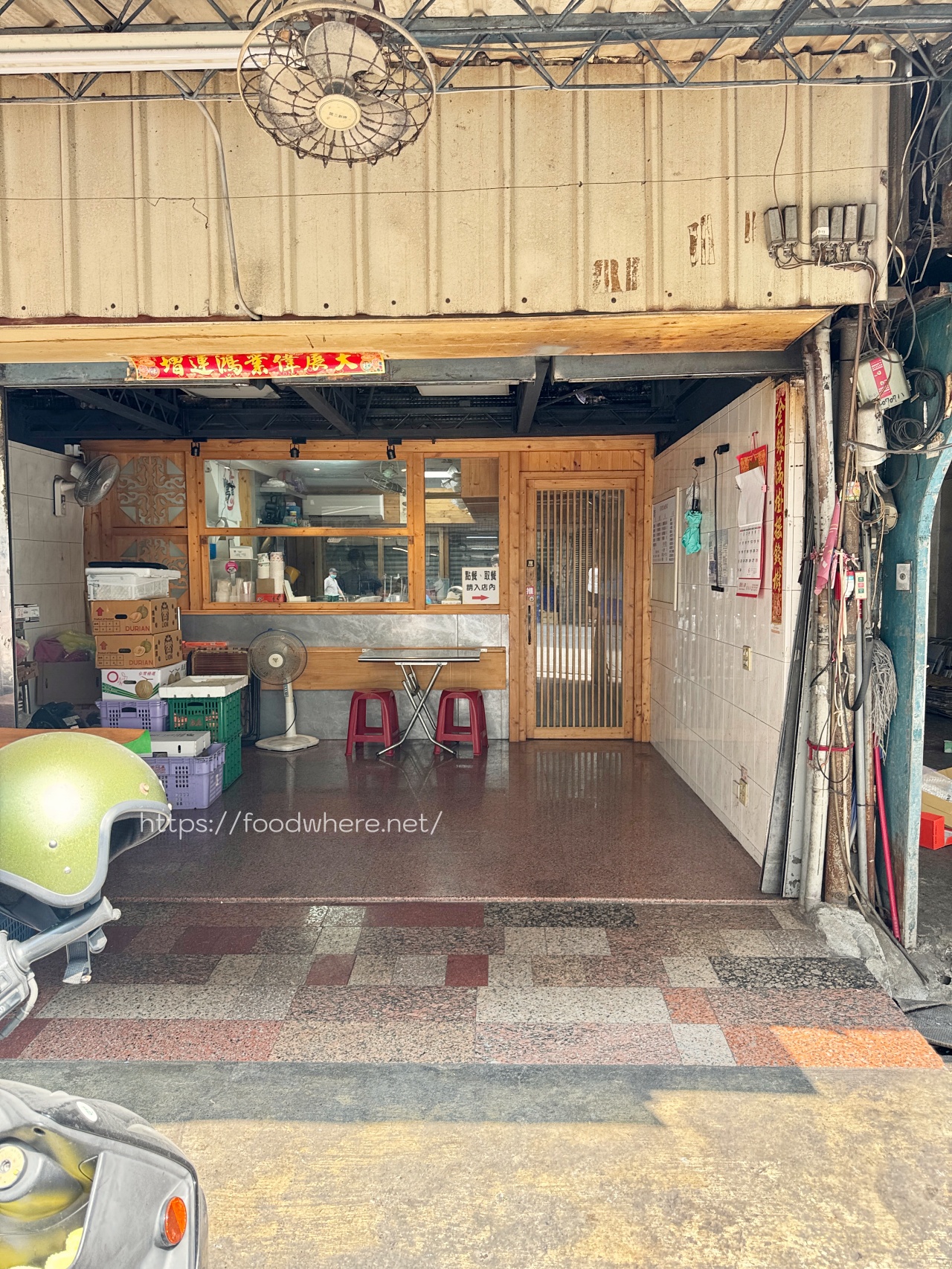 （有菜單）不用必比登推薦、在地人私藏《鴨金鴨肉飯》建興市場裡的樸實系美味 @高雄美食底對