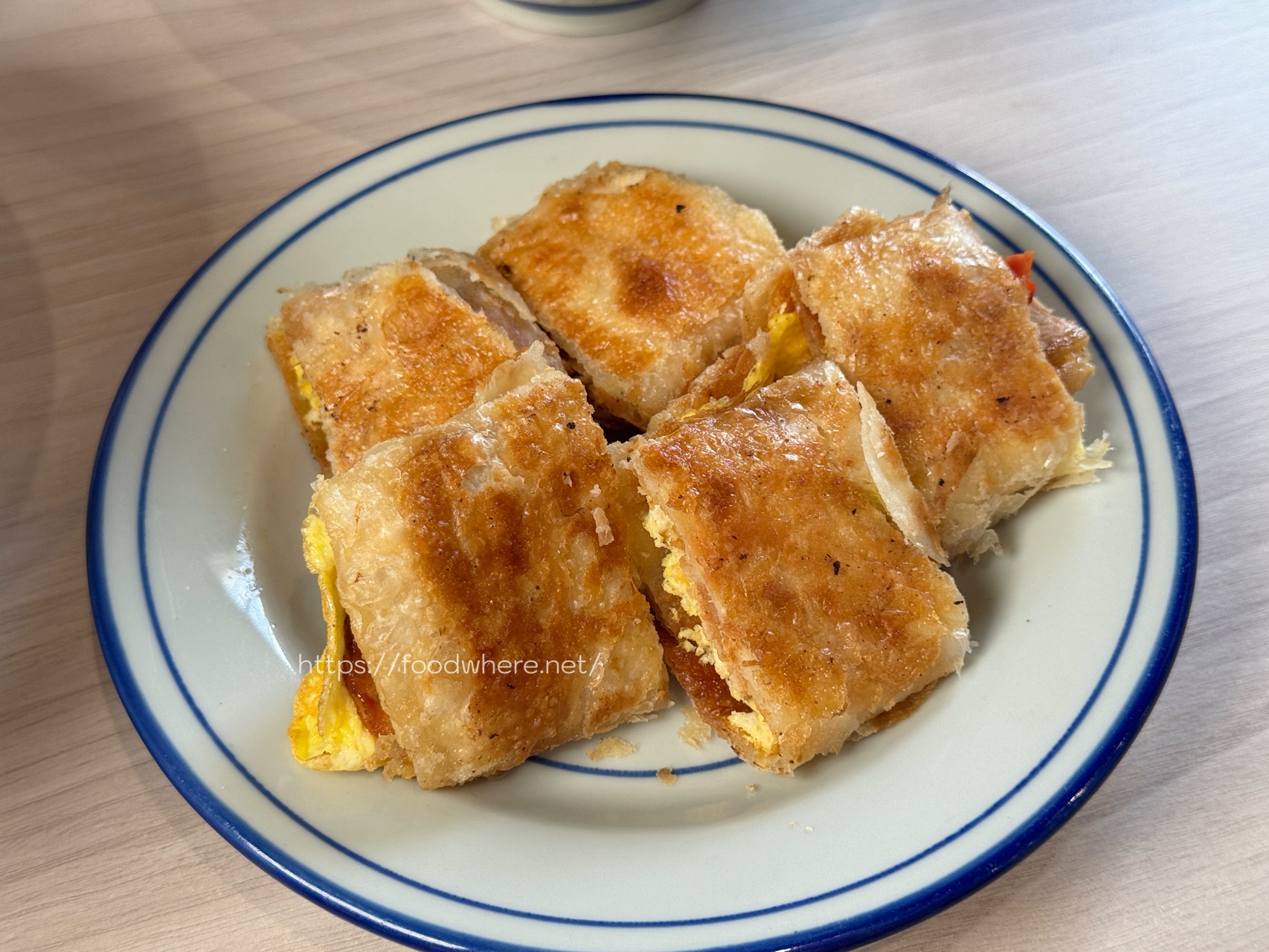 高雄宵夜必吃《日月私饗 》炮彈鍋燒、酥皮蛋餅、漂浮紅茶通通來一份 王昆仲公園店 博愛店 @高雄美食底對
