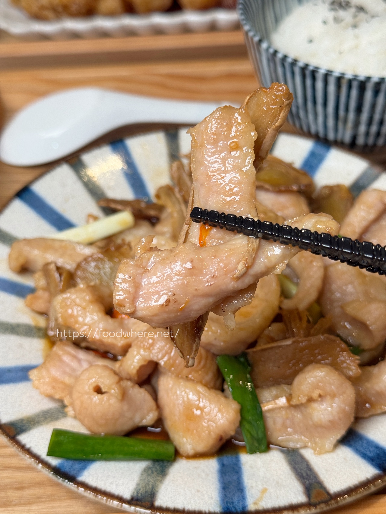 河堤社區也能吃到辦桌等級中式定食《金貴中式料理》糖醋松鼠魚、剝皮辣椒雞湯都驚艷 @高雄美食底對
